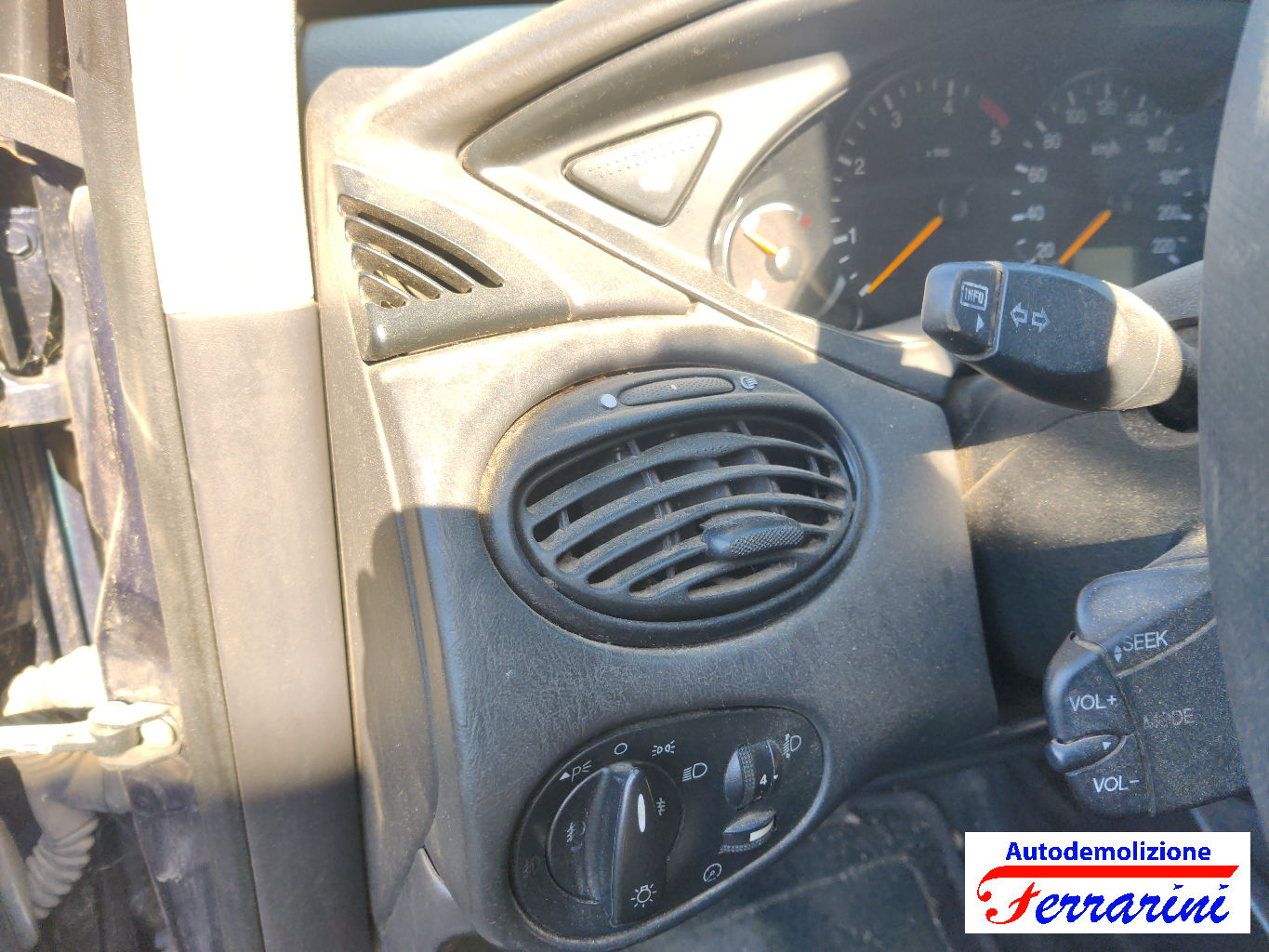Ford Focus DAW, DBW 1.8 TDCI 115CV 2001-2004
