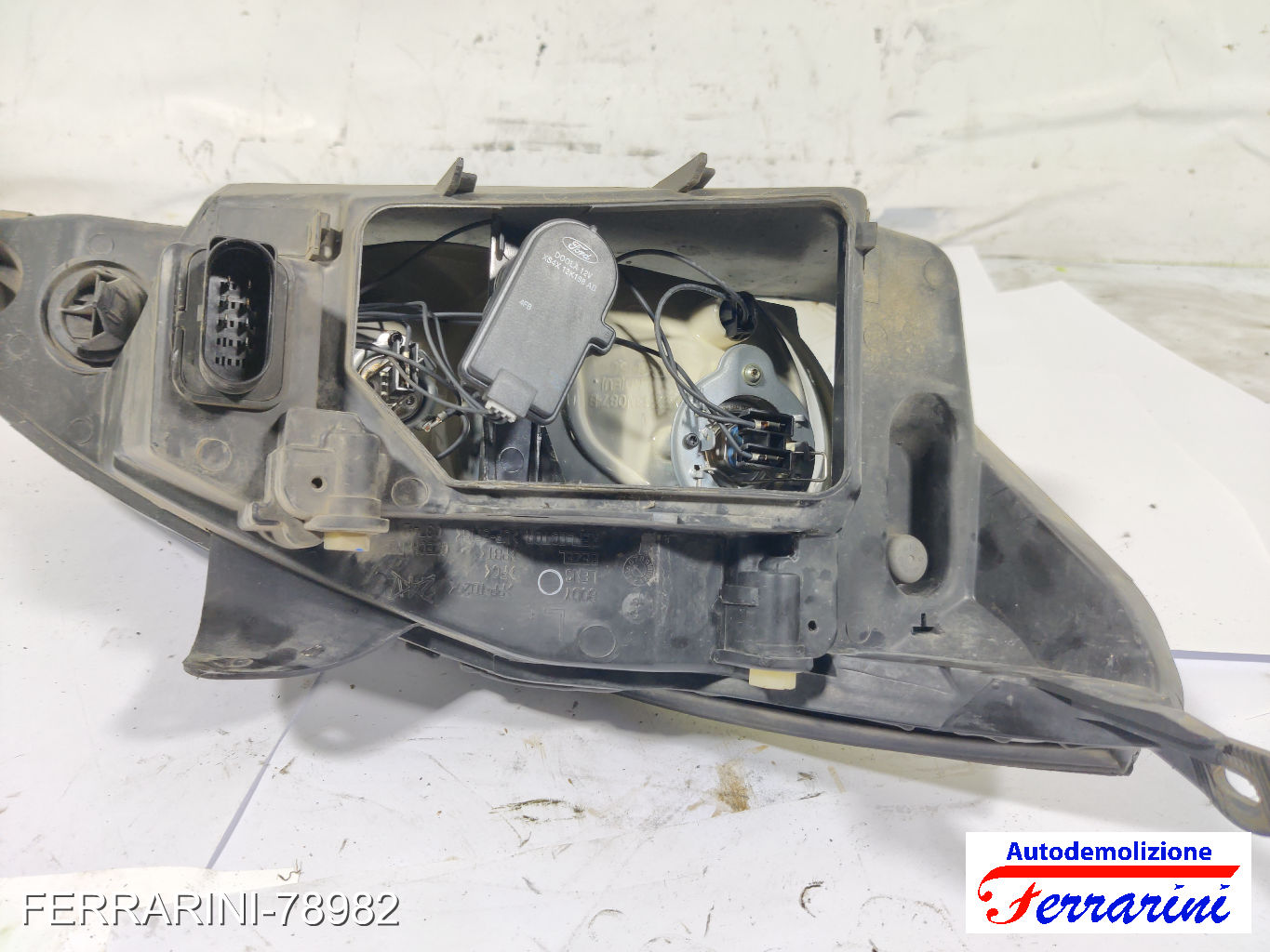 Faro Anteriore FORD FOCUS SW DNW 2002-2004 sinistro, sx 9
