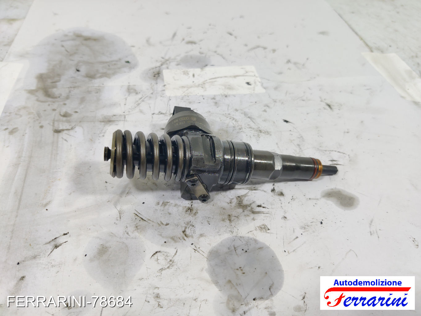 Iniettore VW PASSAT VARIANT 3B6 1.9 TDI 2000-2005 0414720216, PDB013, 330073BA 6