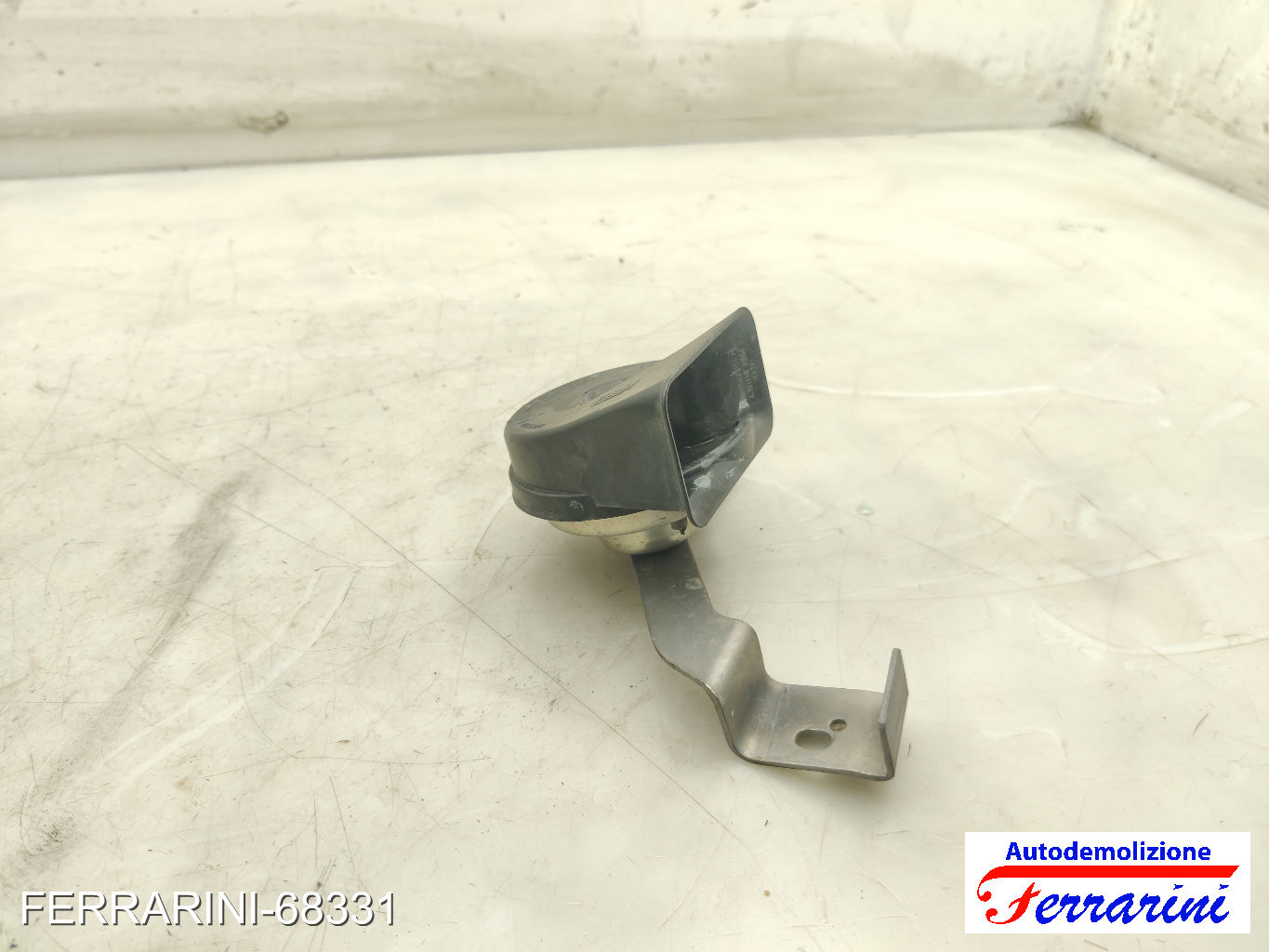 Clacson BMW X1 F48 2015-2023 61338492760