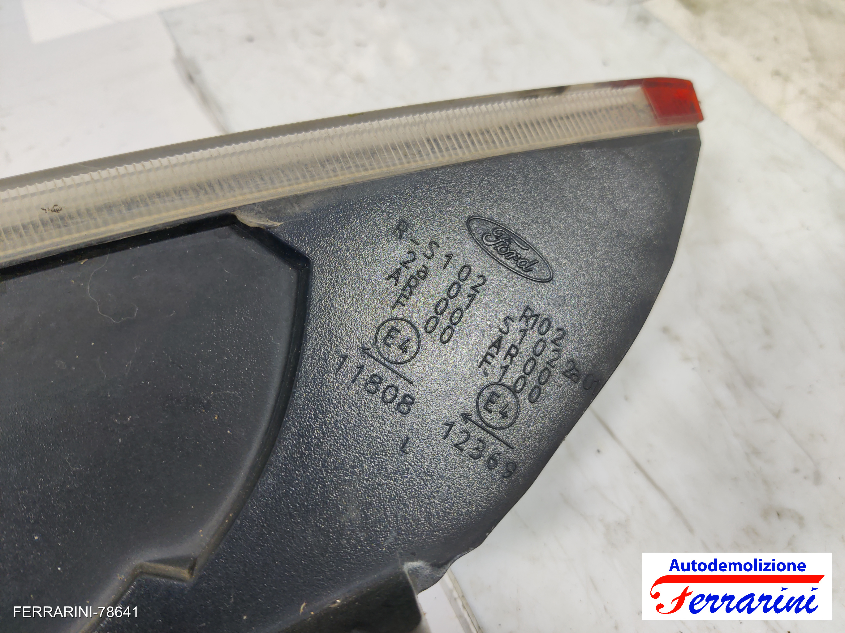Fanalino Stop Posteriore FORD FOCUS 2 SW DA, DS, FFS 2004-2012 sinistro, sx