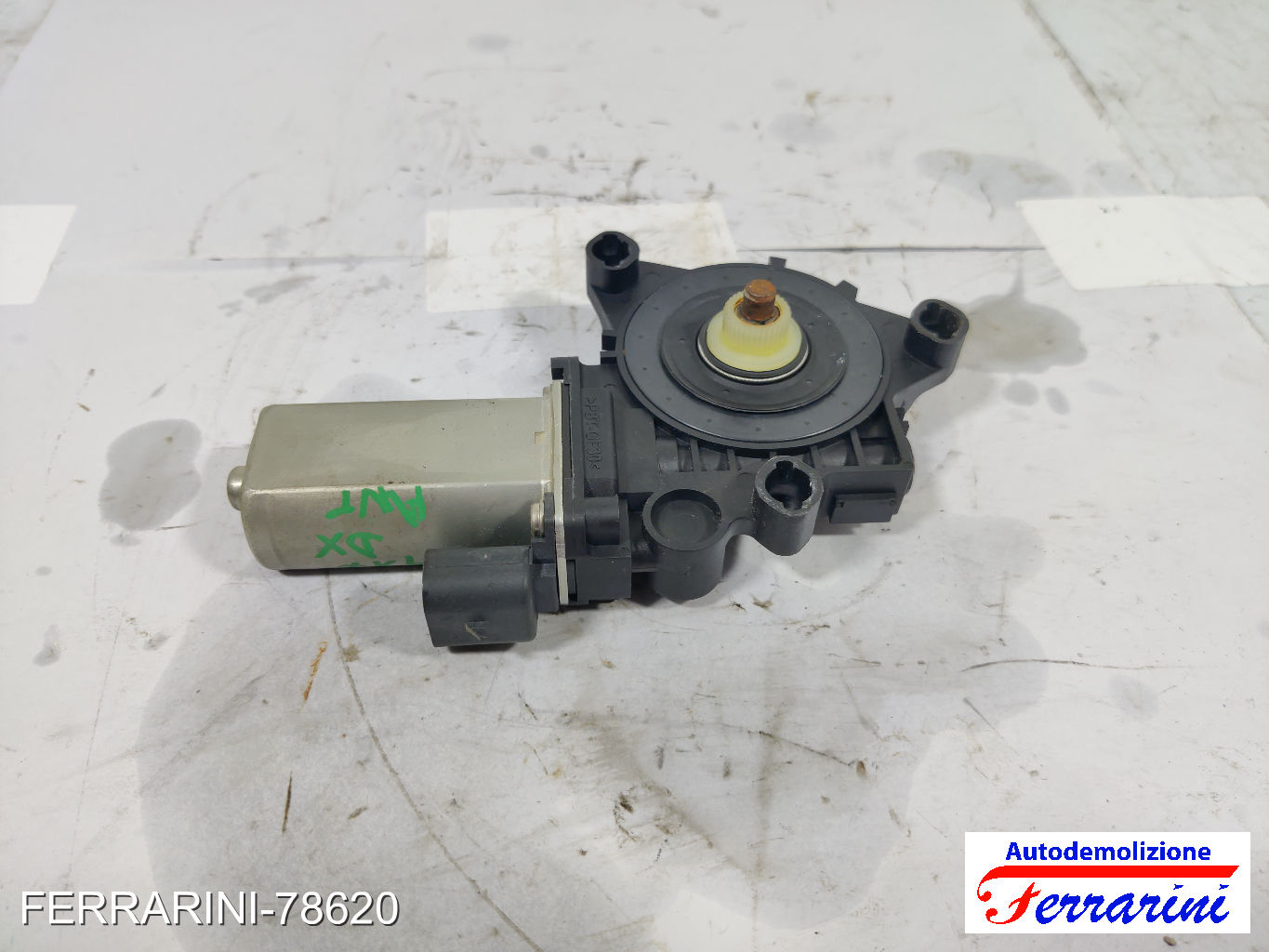 Motorino Alzavetro Frontale Destra