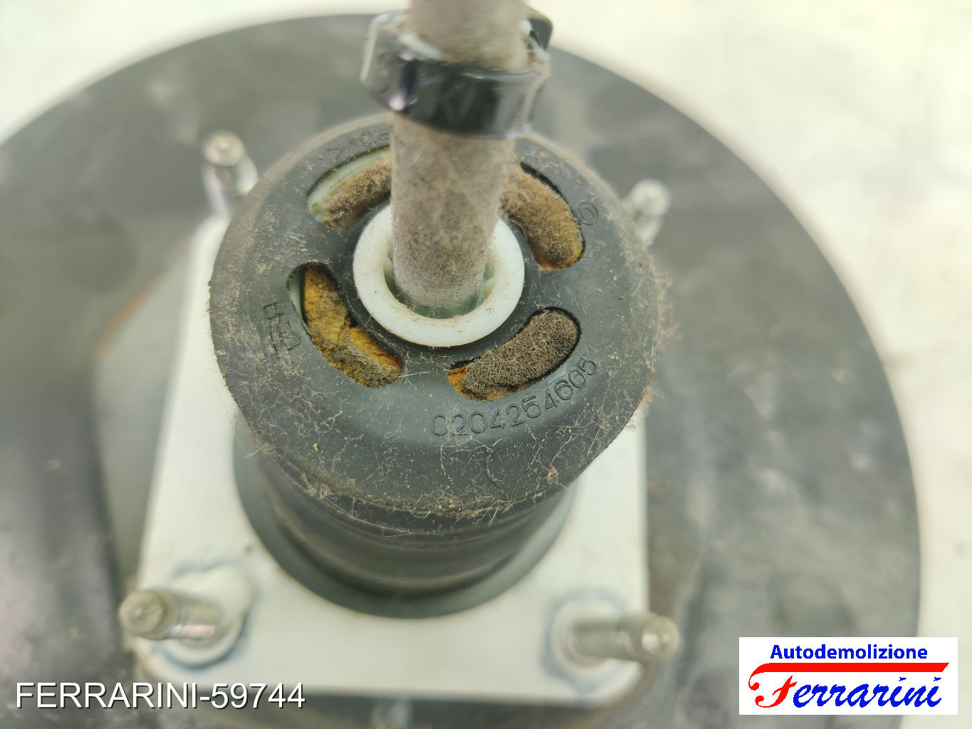 Servofreno OPEL CORSA D S07 1.2 2006-2014 55701940, 0204051133, 204254605