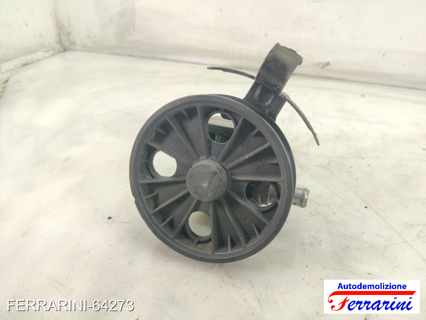 Pompa Servosterzo VOLVO XC90 1 275 D5 AWD 2002-2006 8683966, 7617955117, 8602733 9