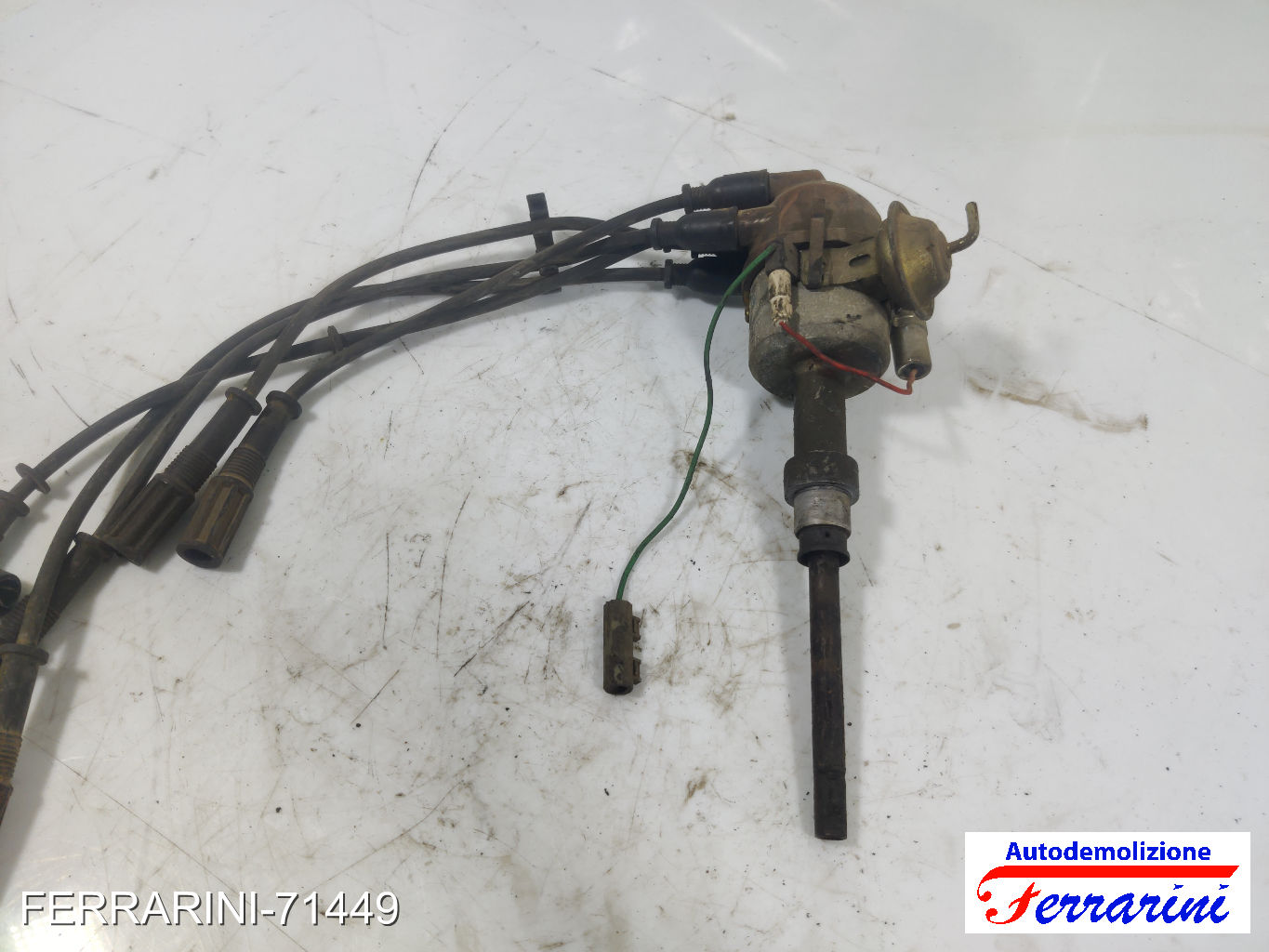 Spinterogeno Distributore FIAT PANDA 141 30 650 1982-2004 7599484 7