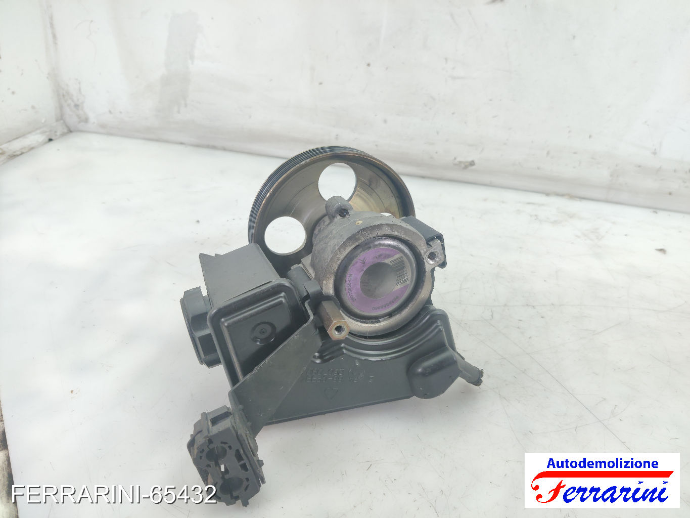 Pompa Servosterzo OPEL CORSA C X01 1.2 2000-2009 9636868880, 26079836, 260798366 8
