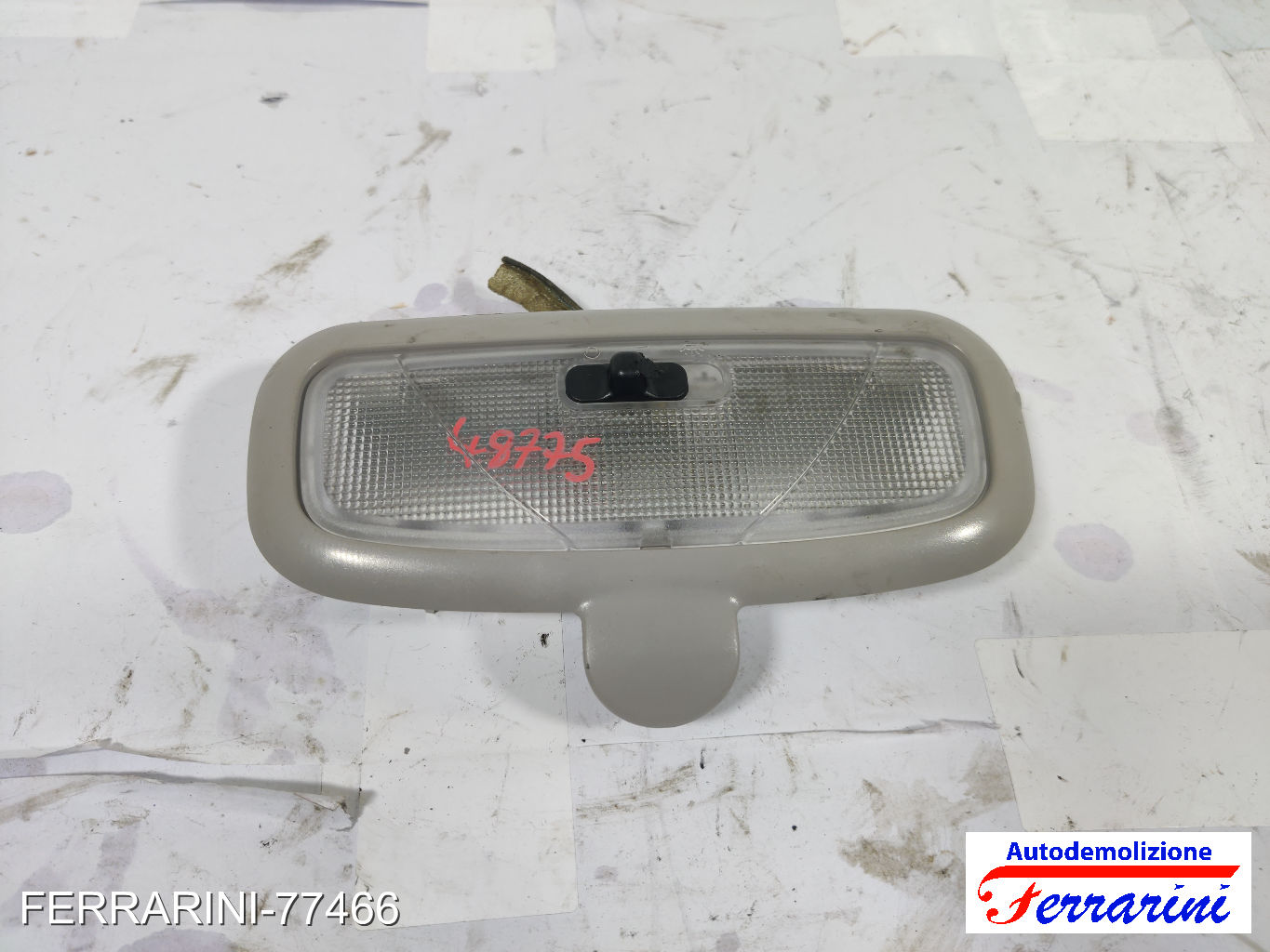 Plafoniera FORD FOCUS SW DNW 1999-2004 anteriore, frontale centrale, ant