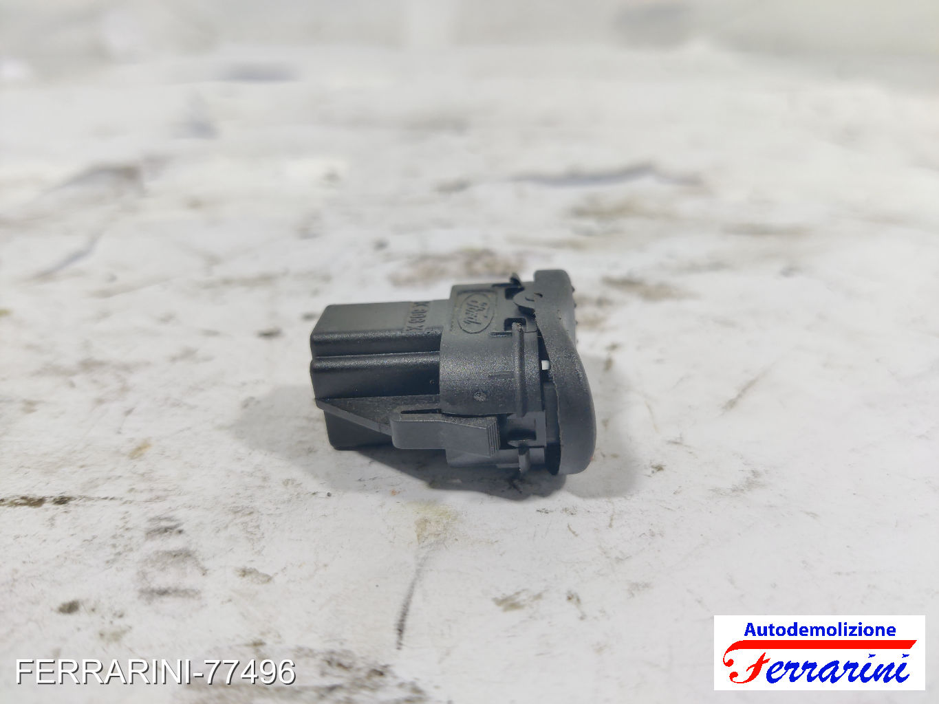 Pulsantiera Tastiera Alzavetro FORD FOCUS SW DNW 1999-2004 destra, dx, frontale