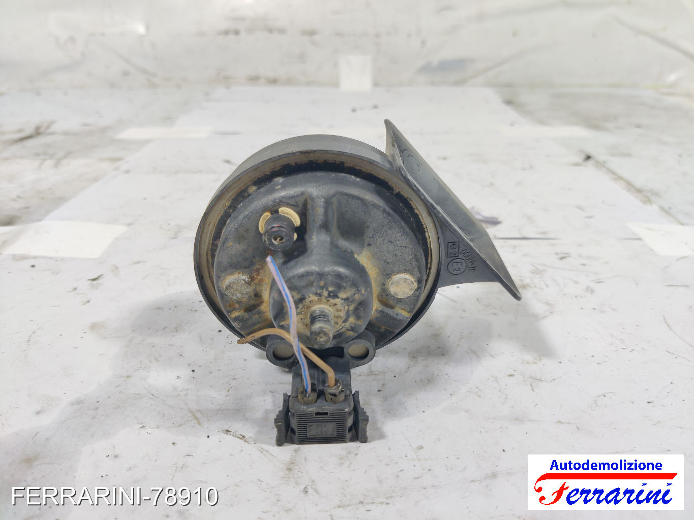 Clacson BMW SERIE 3 E36 1993-1998 61338372738, 00884 7