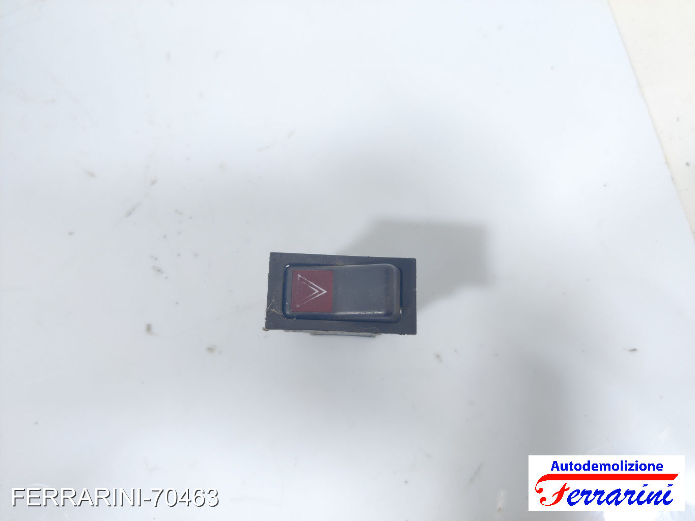 Interruttore Quattro Frecce FIAT FIORINO 147 1982-1988 4366880, 4413891