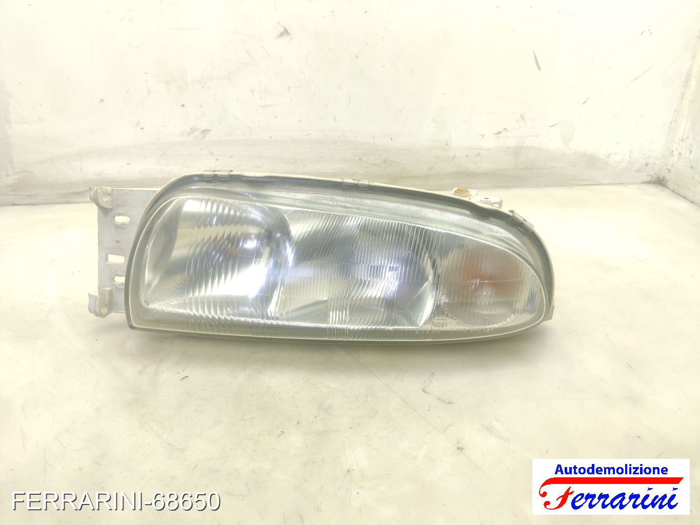 Faro Anteriore FORD FIESTA 4 JA, JB 1995-2000 sinistro, sx 96FG13006AG, 1042631
