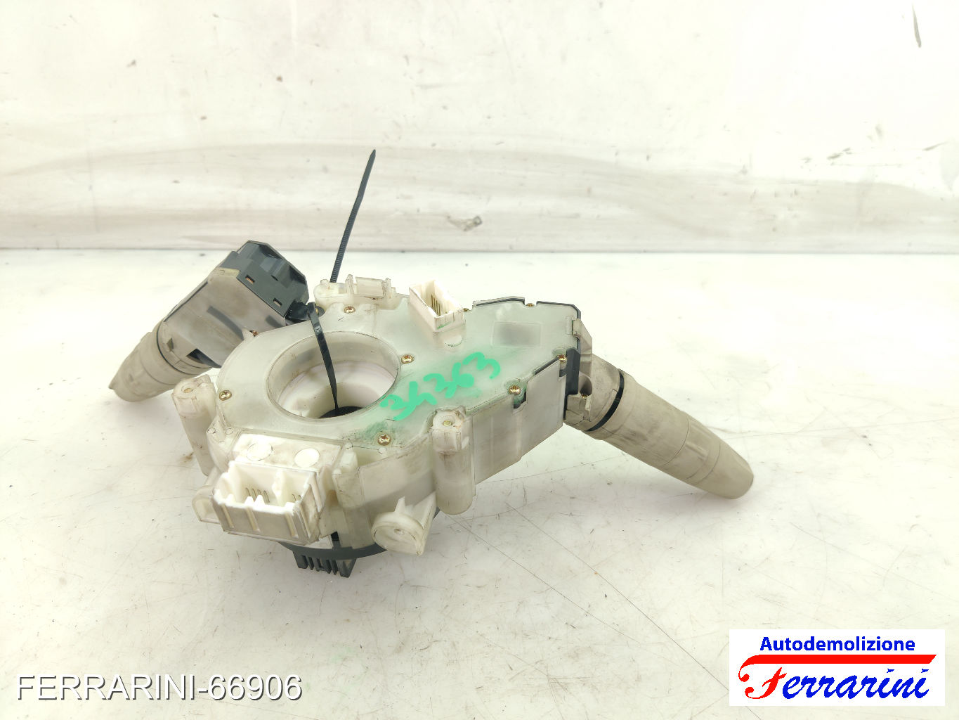 Devioluci NISSAN MICRA 3 K12 2003-2010 25560AX620