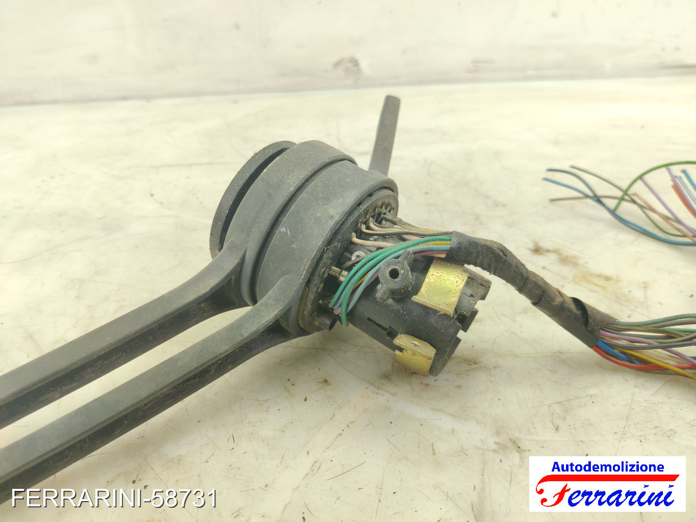 Devioluci FIAT UNO 146 1989-1992 181996880, 181996870, 181857070 7
