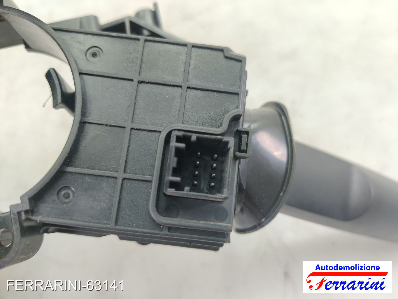 Devioluci OPEL INSIGNIA A SW G09 2008-2015 13303268, 13305522, 93580310045