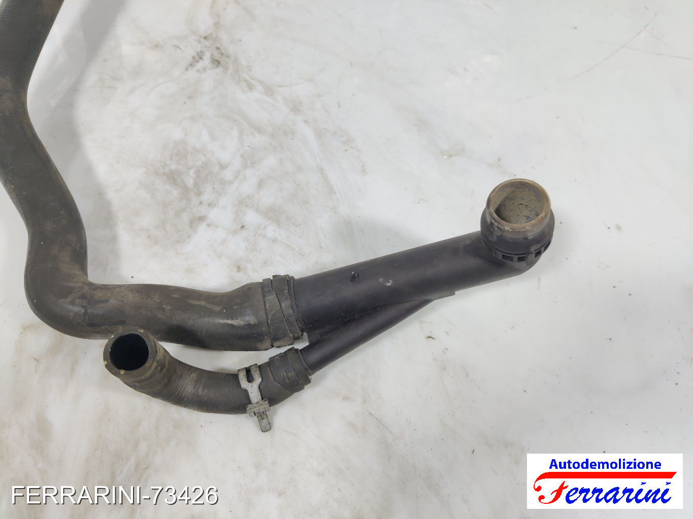 tubo acqua motore CRBC VW GOLF 7 5G1, BE1, BE2, BQ1 2.0 TDI 2012-2020 5Q0121619B