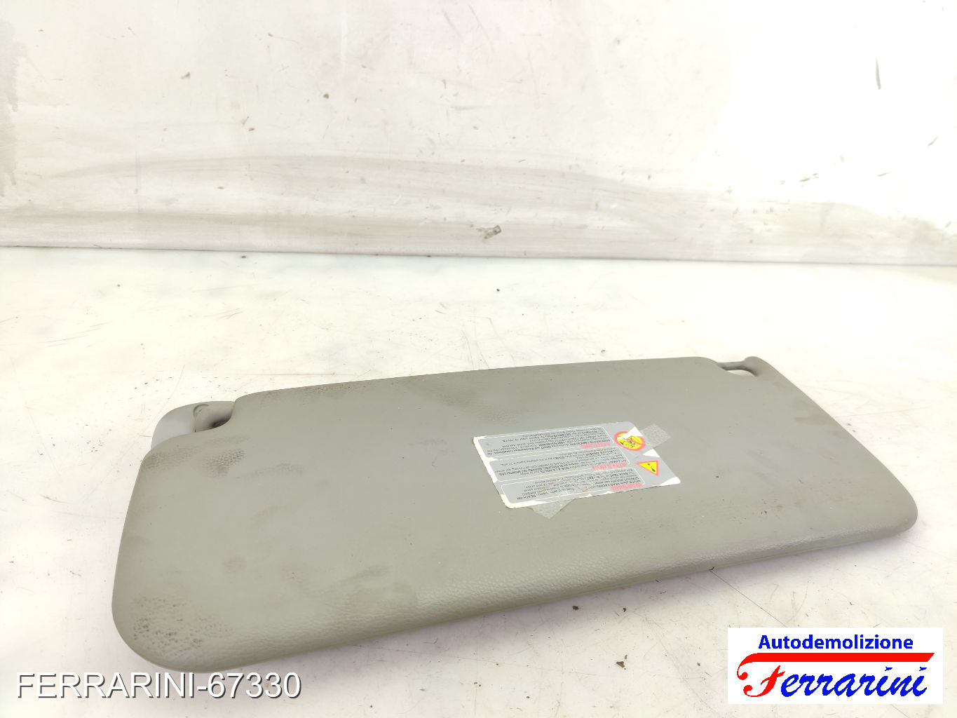 Aletta Parasole RENAULT KANGOO KC0/1 2001-2007 destro, dx 8200485129