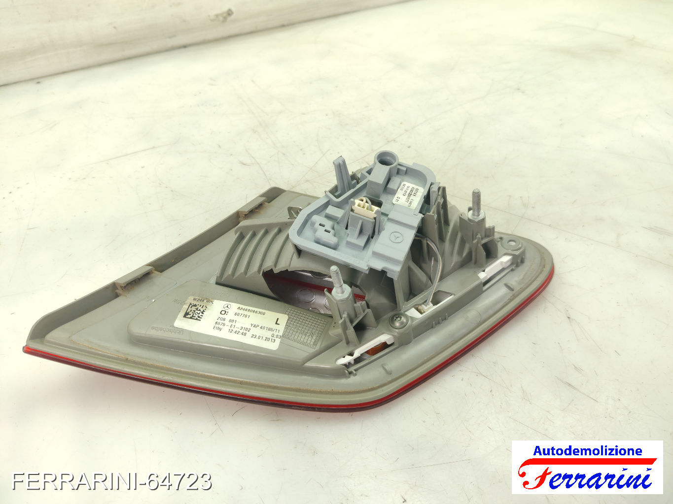INTERNO PORTELLONE Fanalino Stop Posteriore MERCEDES CLASSE B W242, W246