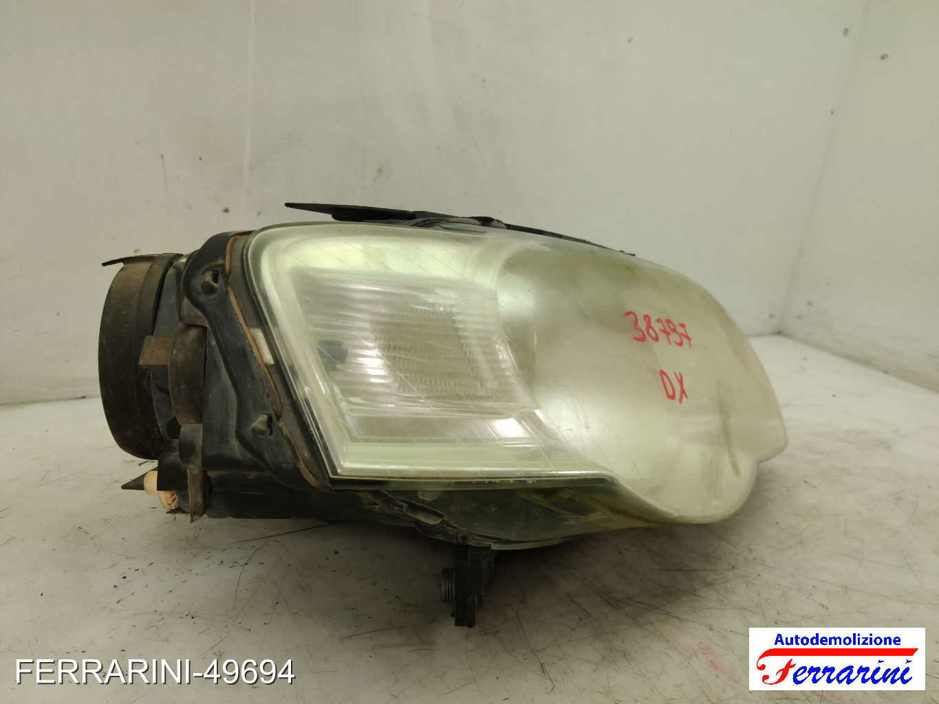 Faro Anteriore VW PASSAT VARIANT 3C5 2005-2009 destro, dx 3C0941006AA, 89312185 12