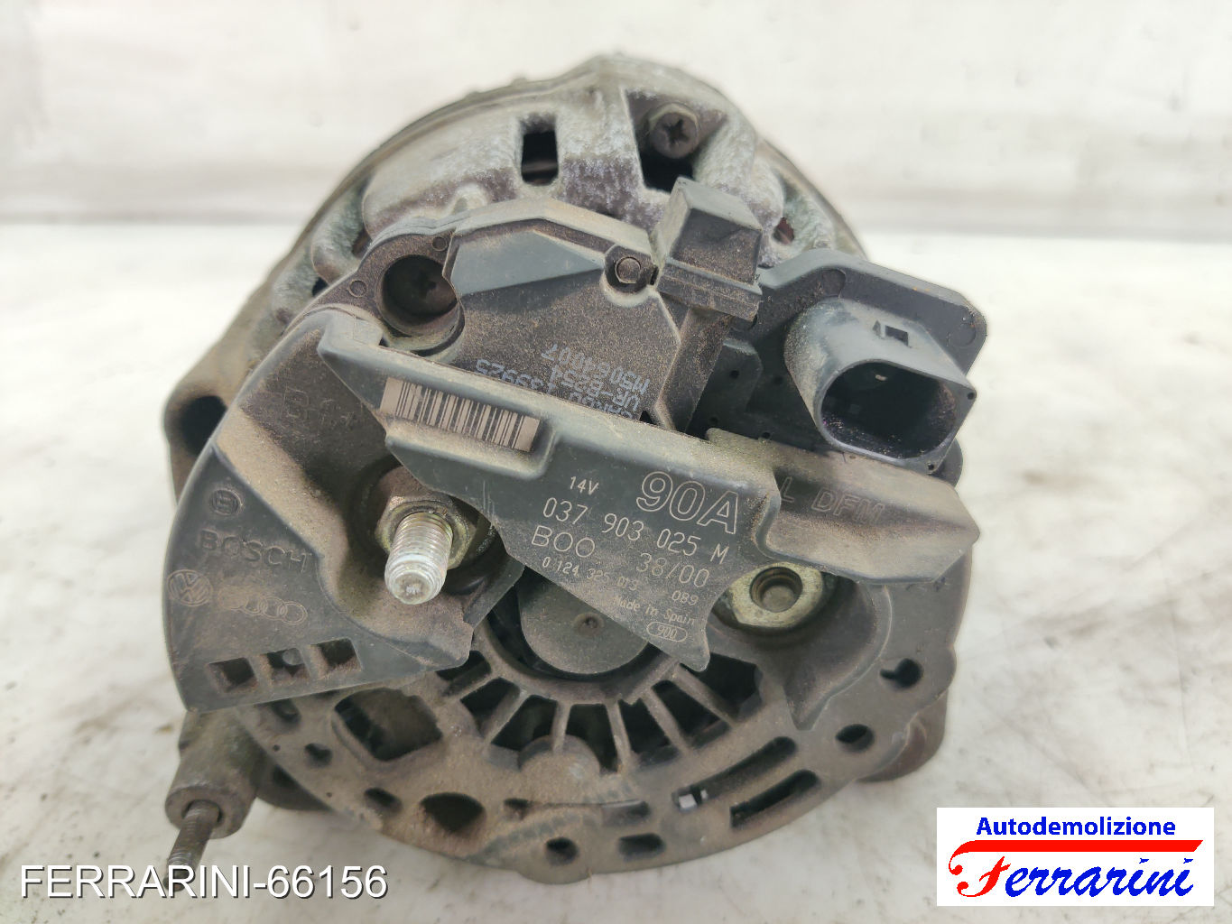 Alternatore VW POLO 6N2 1.4 16V 1999-2001 037903025M, 037903025H, 0124325013 6