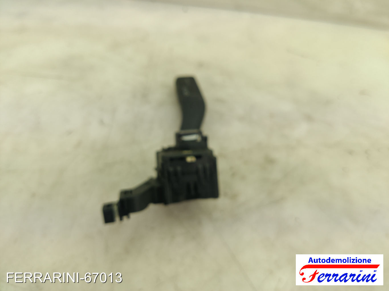 Leva Comando Luci Frecce AUDI A3 8P1 2003-2012 1K09535139B9, 1K0953513