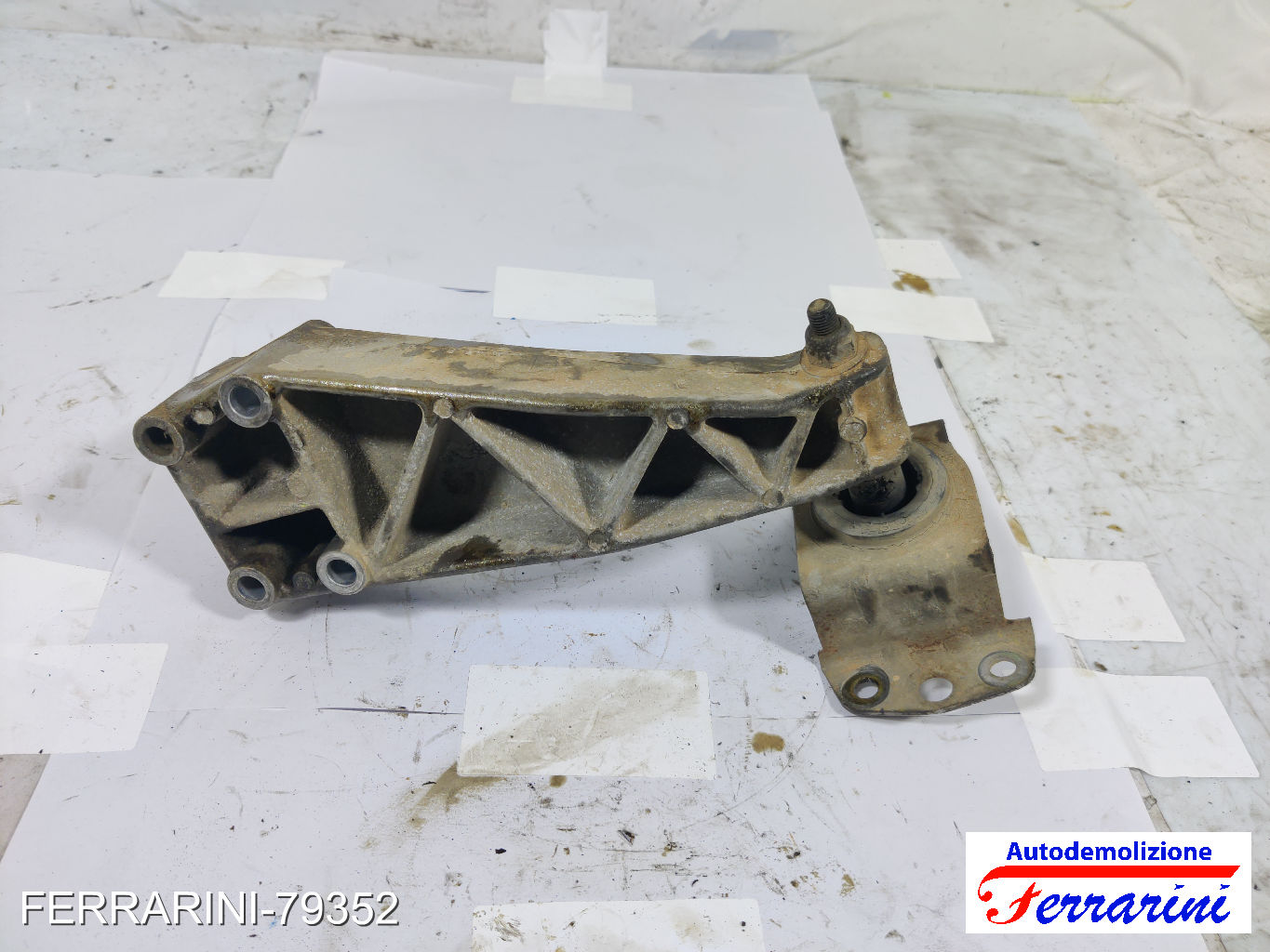 Supporto Motore FIAT TIPO 160 1.4 1987-1989 8