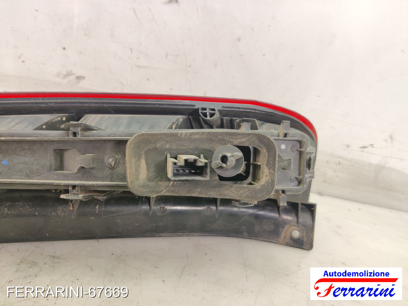 Fanalino Stop Posteriore FORD FIESTA 5 JD, JH 2002-2008 sinistro, sx, posteriore 12