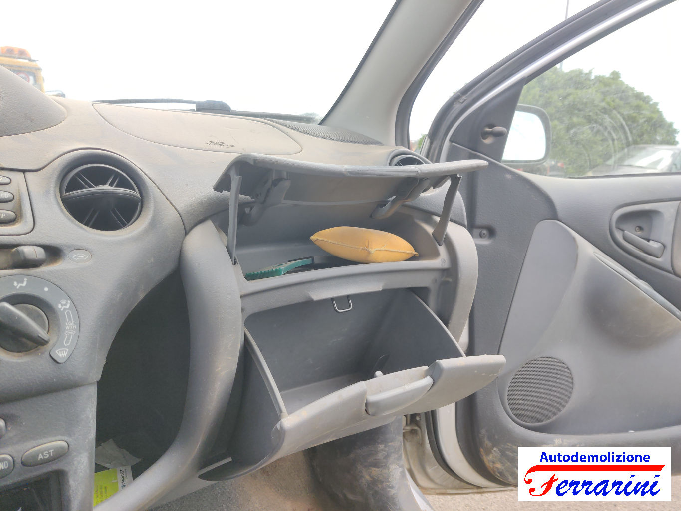 Toyota Yaris P1 1.0 68CV 1999-2005