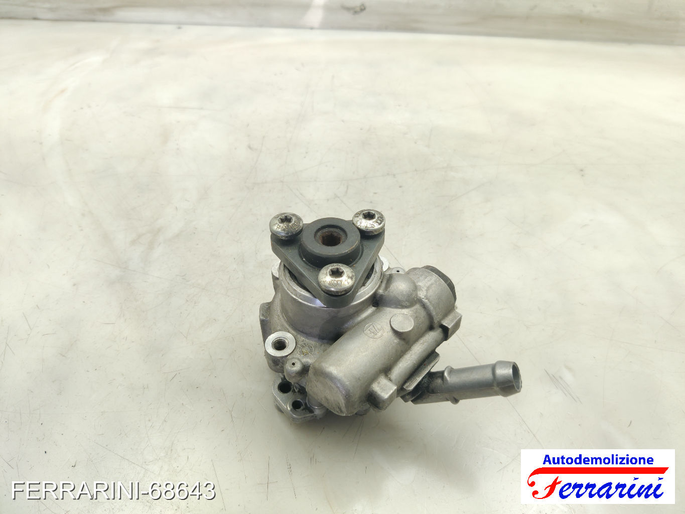 Pompa Servosterzo VW PASSAT VARIANT 3B6 1.9 TDI 2000-2005 8E0145153J 8