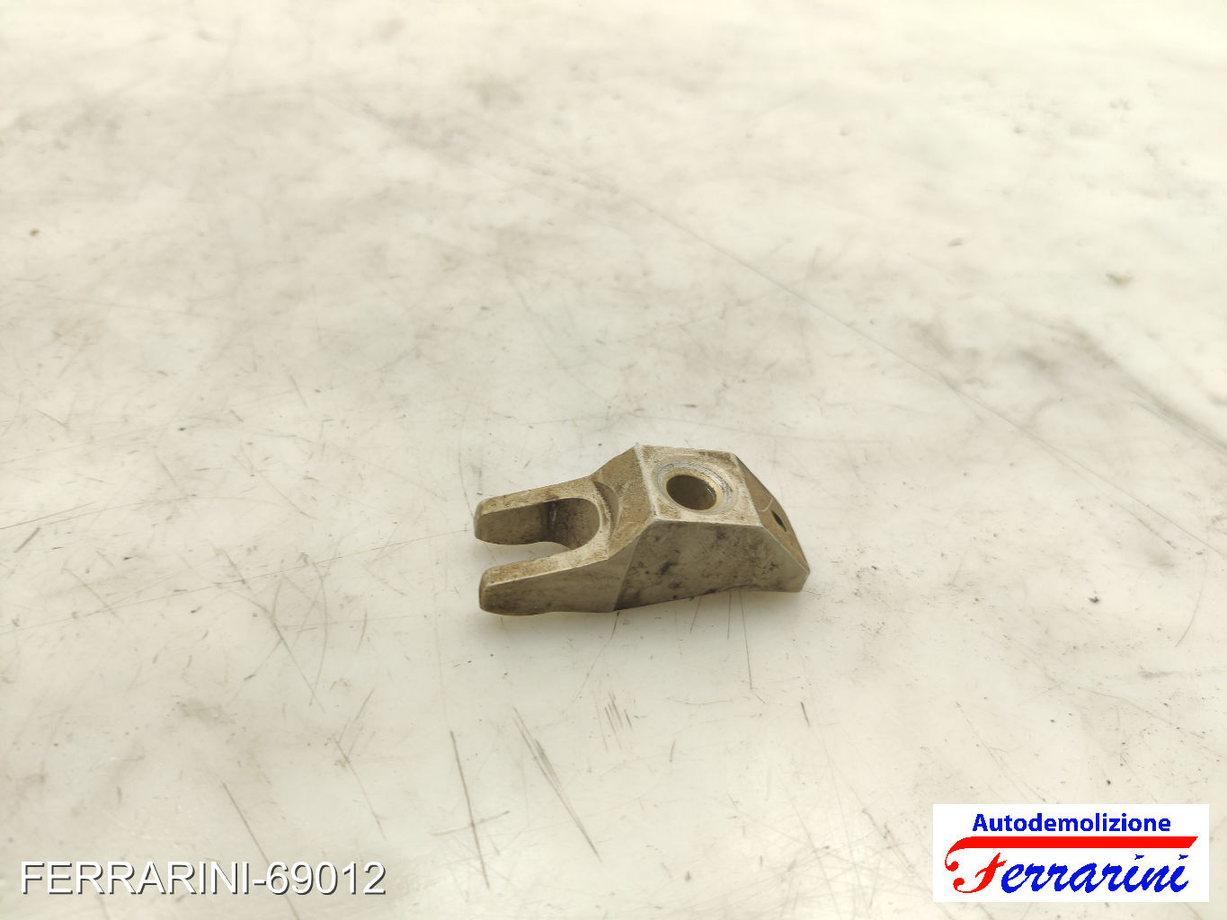 castelletto alberi a camme supporti 198A3000 FIAT BRAVO 2 198 1.6 D MULTIJET 21