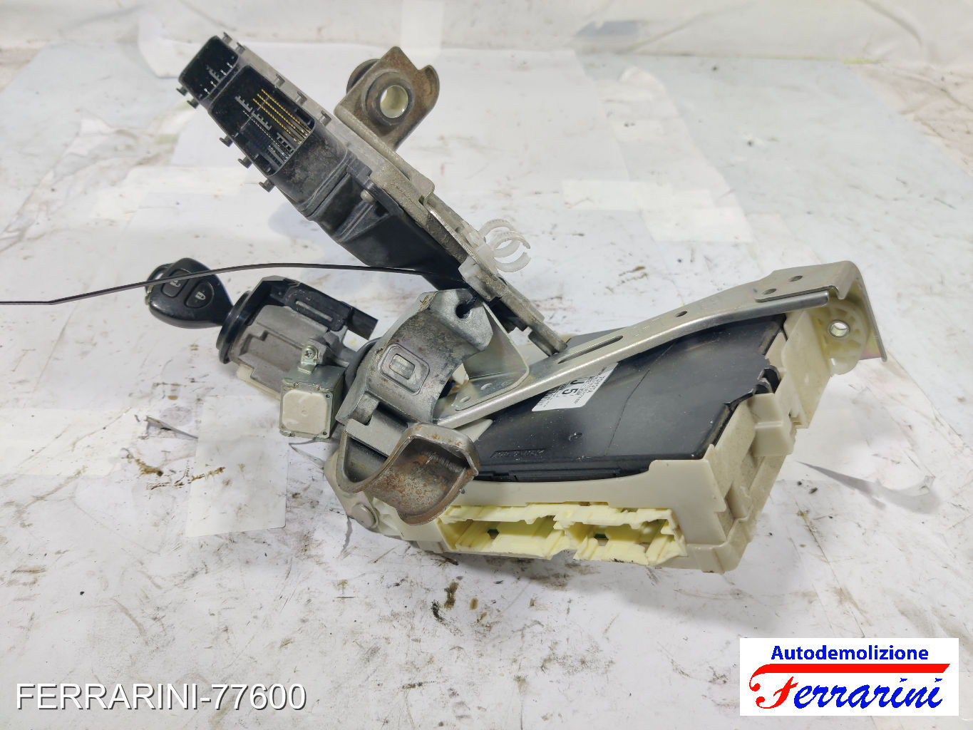 Kit Accensione TOYOTA IQ J1 1.0 2009-2015 8966174040