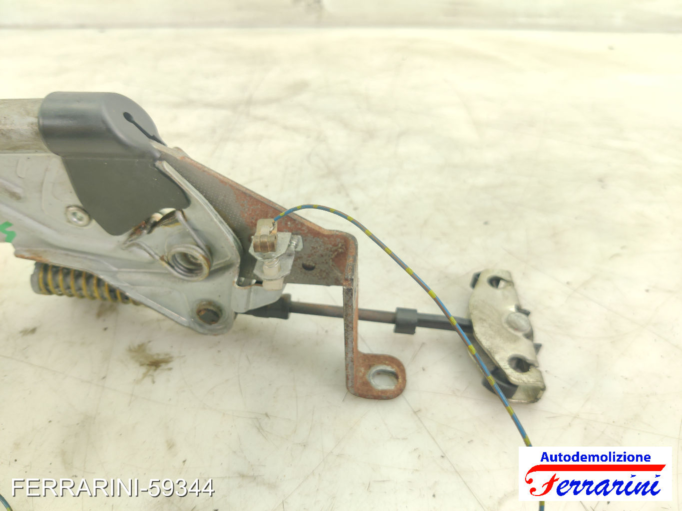 Leva Freno A Mano BMW SERIE 1 E87 2004-2011 34406764924, 34406770130, 6787111 7