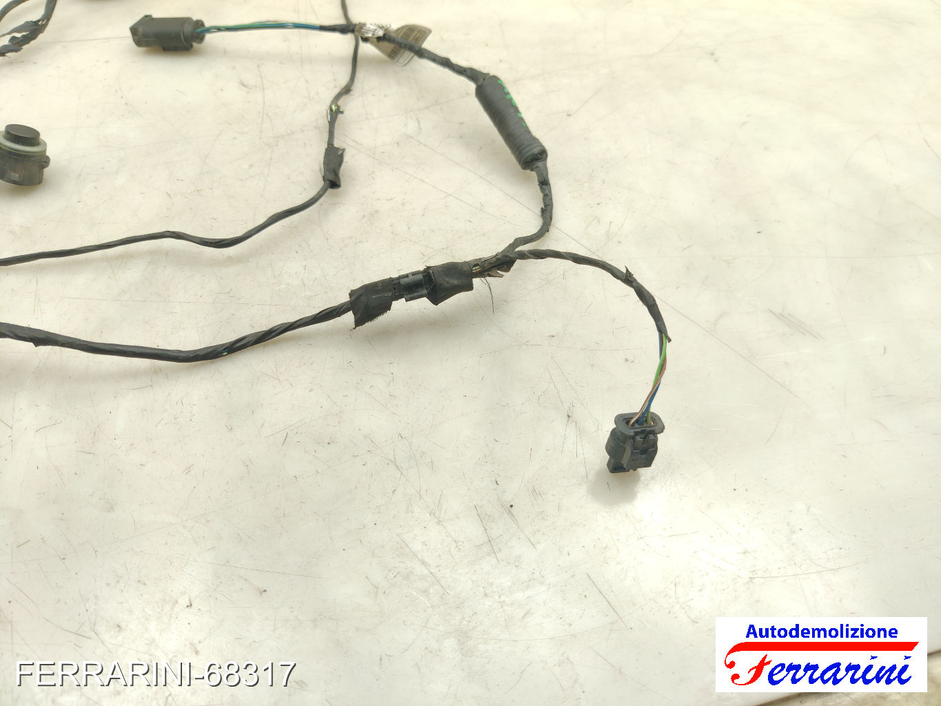 sensori parcheggio anteriore BMW X1 F48 SDRIVE 18D 2015-2023 61129392513