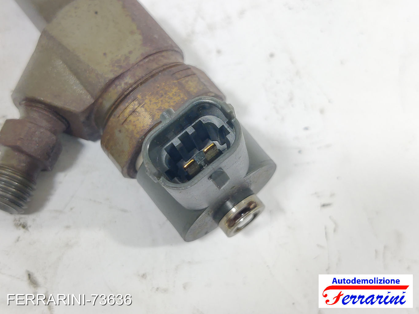 Iniettore FIAT BRAVO 2 198 1.6 D MULTIJET 2008-2014 55206704, 55221023, 55196442