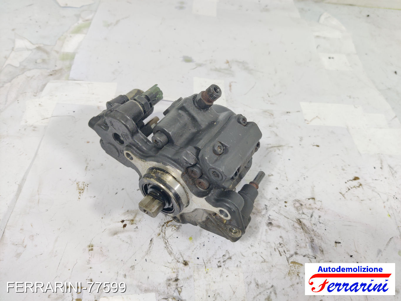 Pompa Alta Pressione Iniezione CITROEN C4 GRAND PICASSO 1 UA 2.0 HDI 165