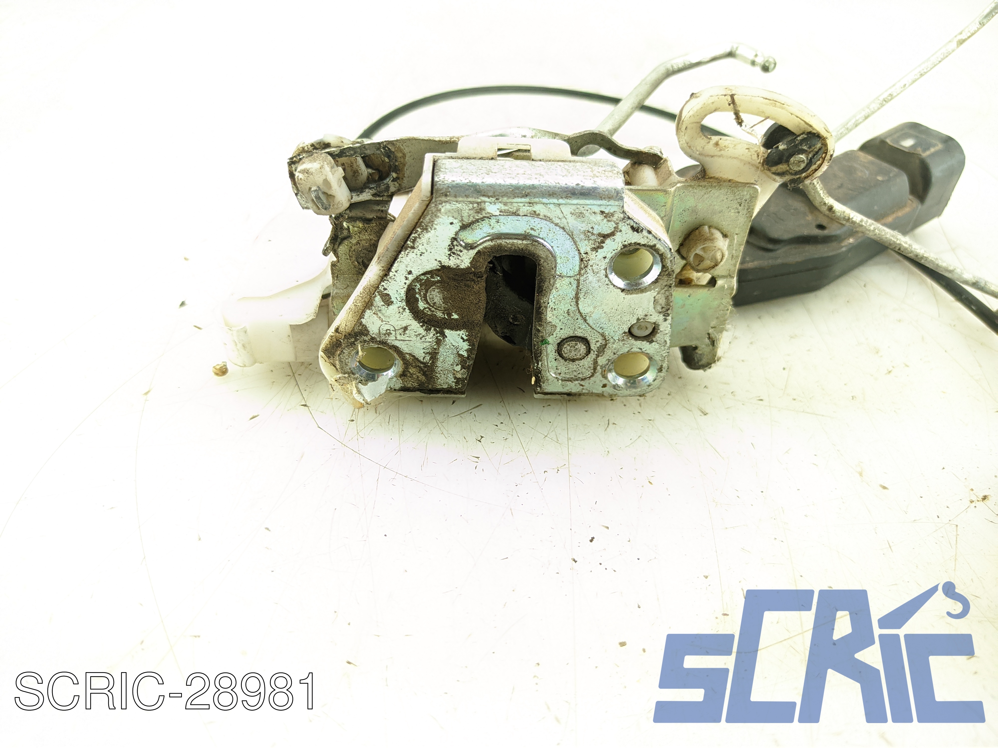 Serratura Porta TOYOTA AYGO B1 2005-2014 destro, dx, frontale, anteriore