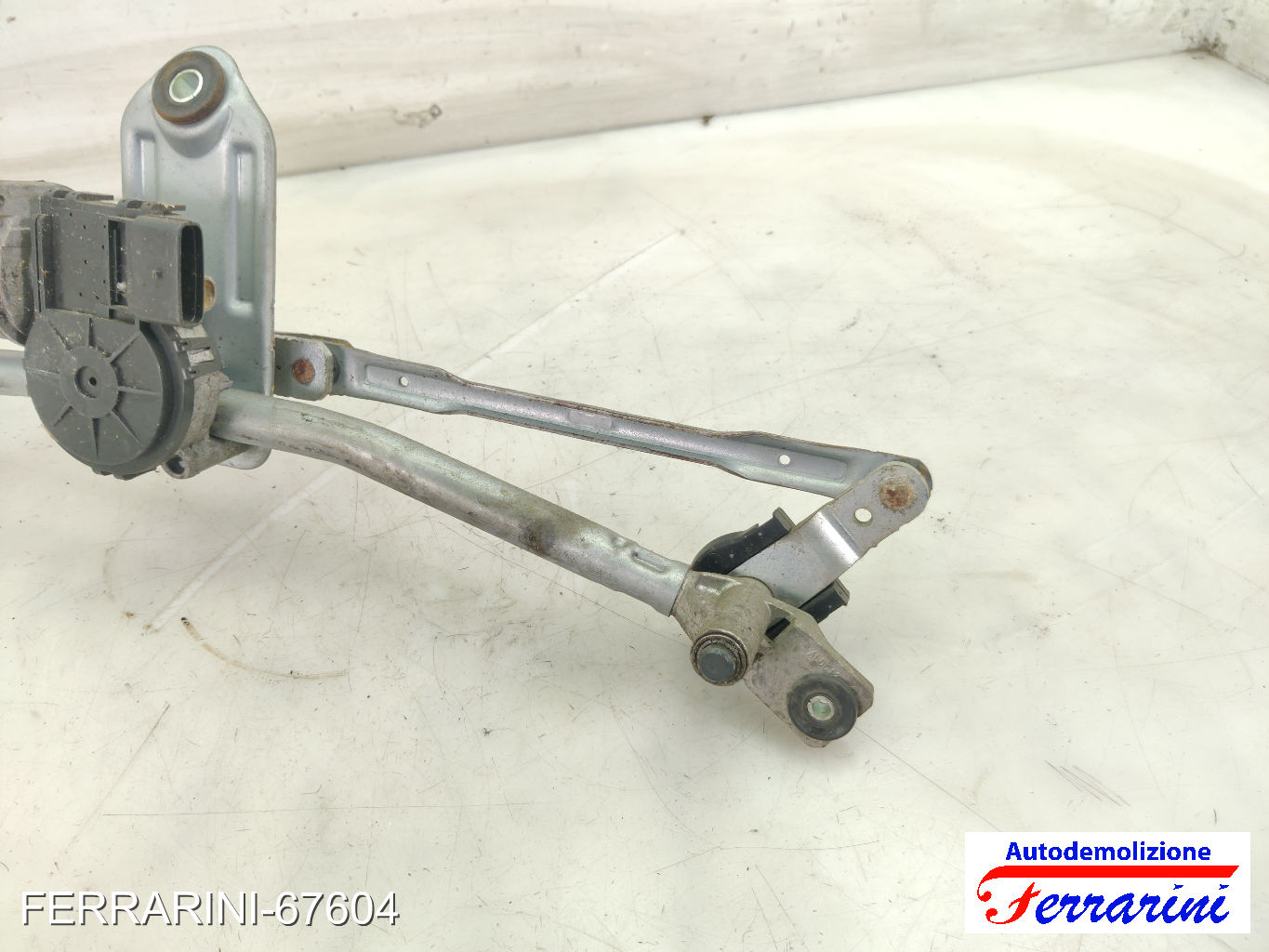 Spazzacqua Motorino Tergicristallo KIA SPORTAGE SL 2010-2015 anteriore, frontale