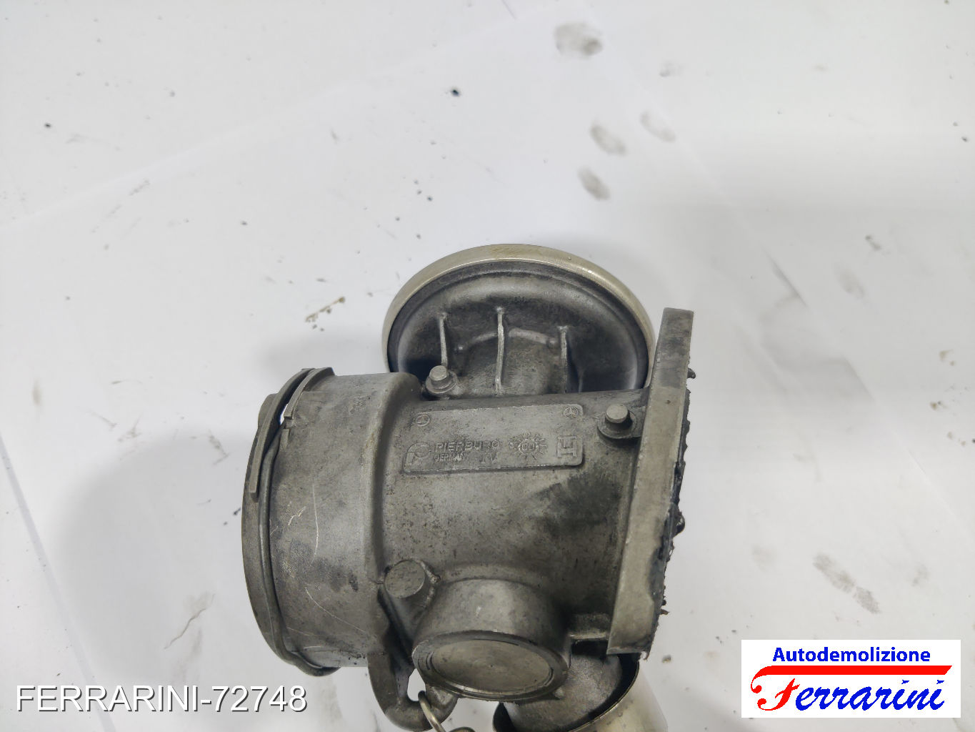 Valvola Egr MERCEDES CLASSE C W203 C 200 CDI 2000-2003 A6110900754, A6110900154