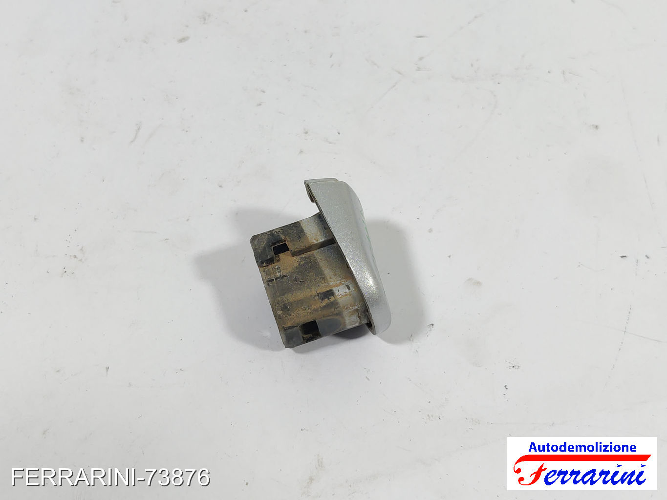 Tappo Maniglia Esterna VW POLO 6C1, 6R1 2009-2023 destro, dx, frontale