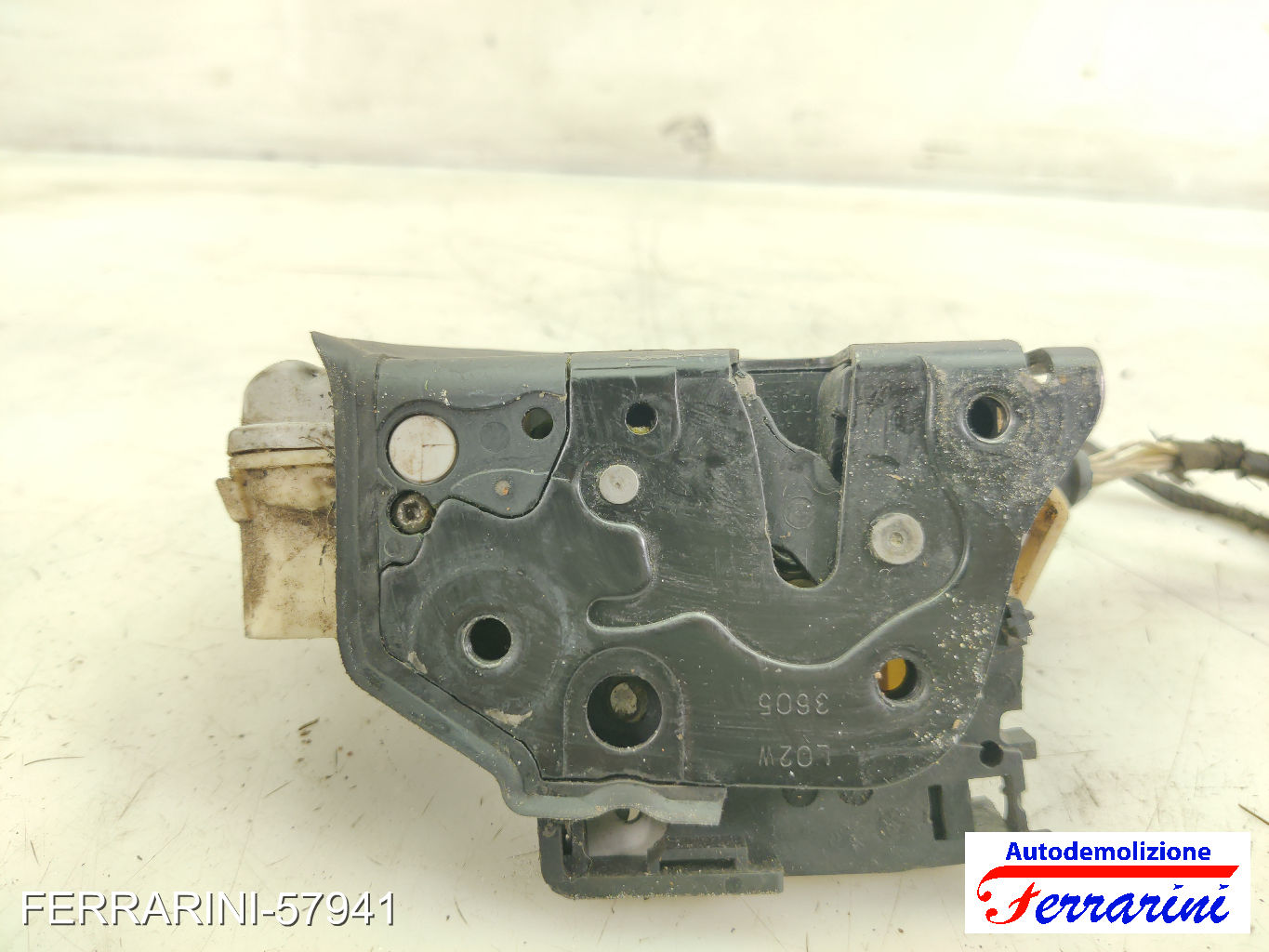 Serratura Porta VW PASSAT VARIANT 3C5 2005-2009 sinistro, sx, frontale