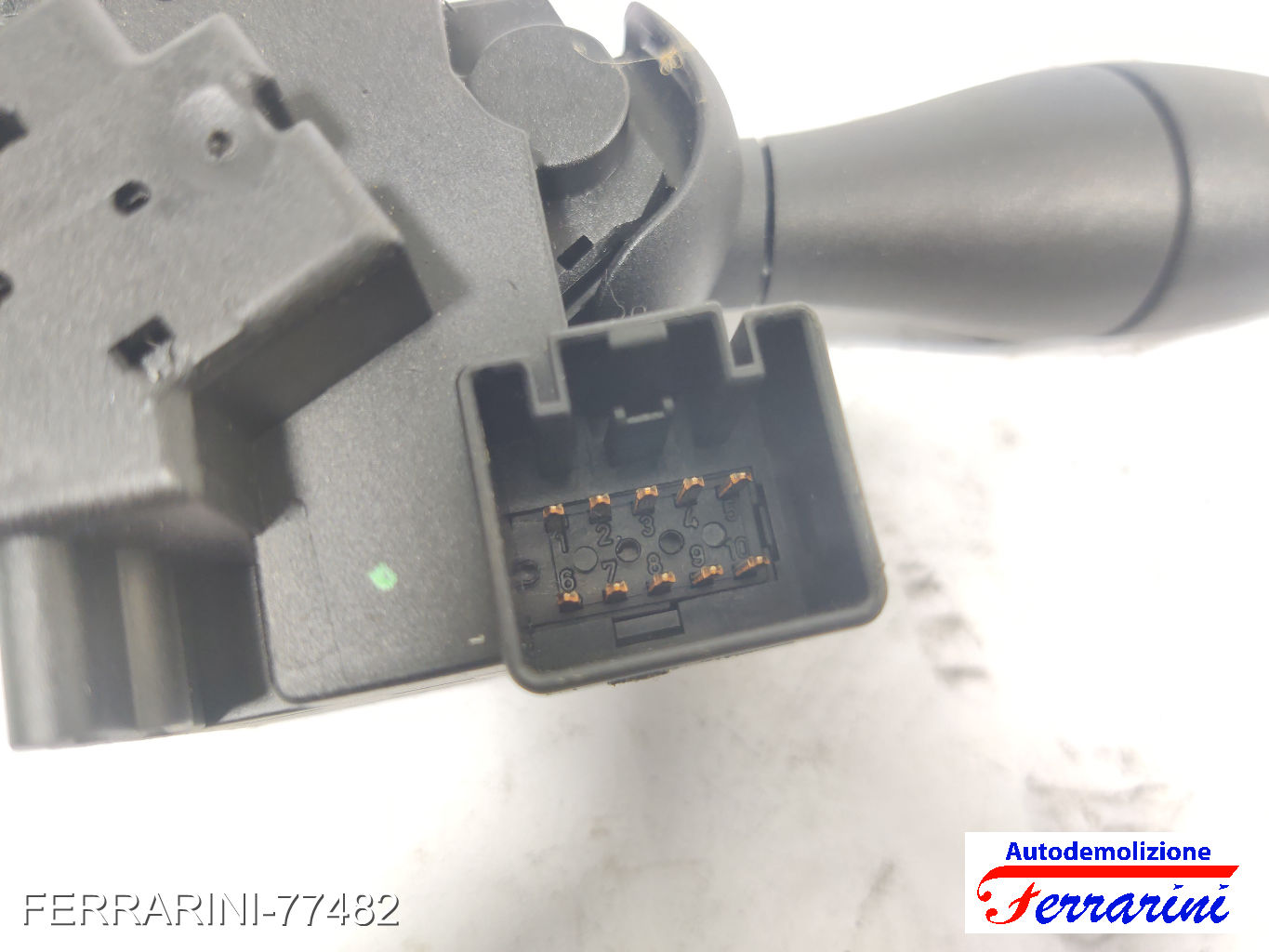 Leva Comando Luci Frecce FORD FOCUS SW DNW 1999-2004 98AG13335AE, 98AG13335AG