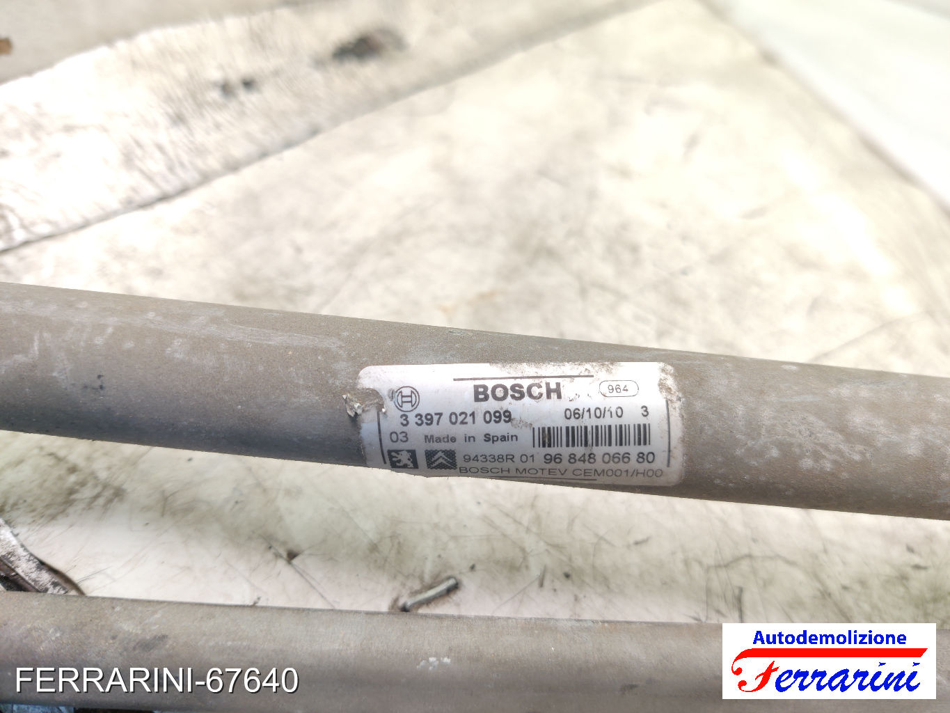Spazzacqua Motorino Tergicristallo PEUGEOT 308 SW 1 4E, 4H 2009-2014 anteriore