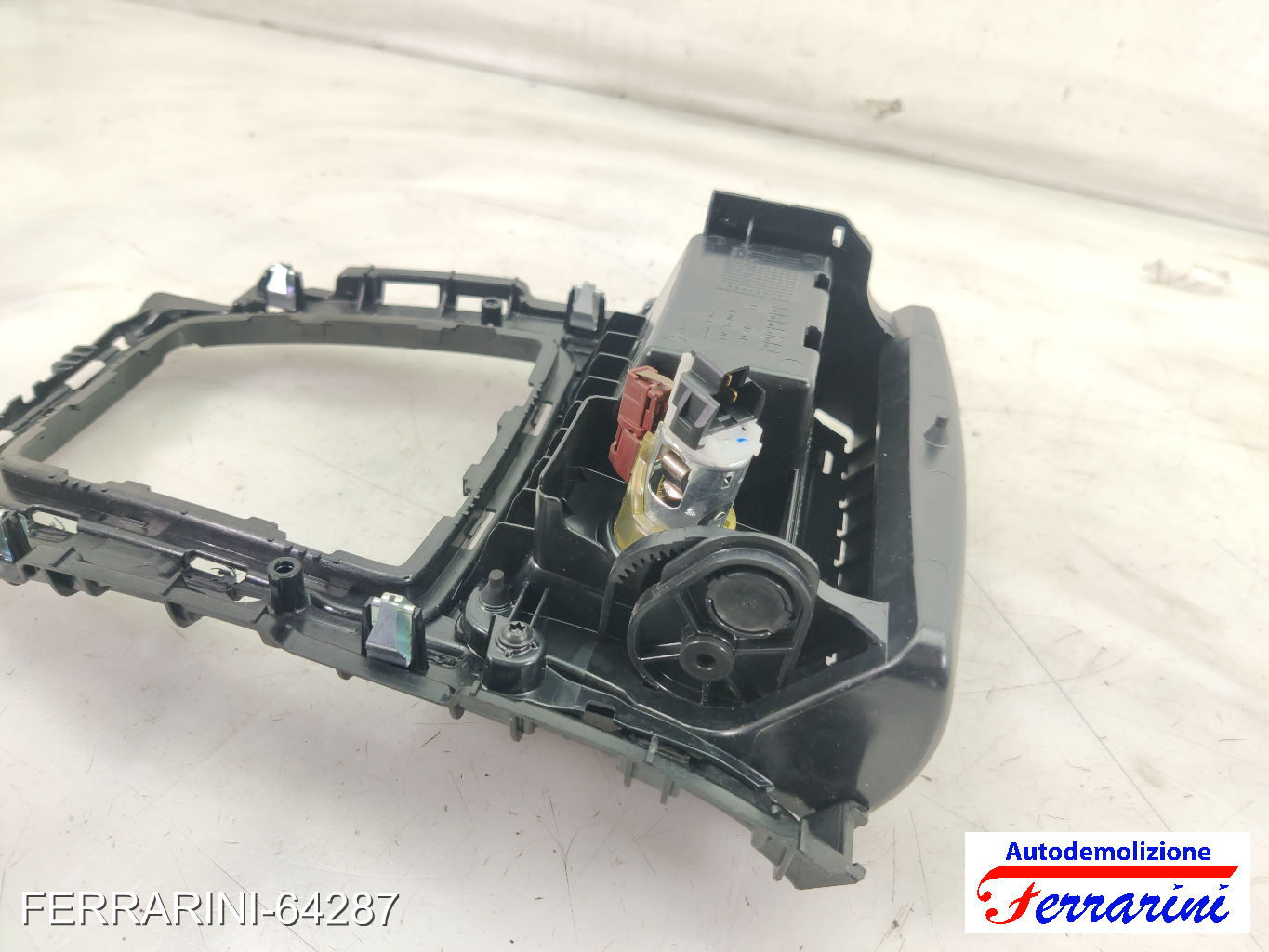 cornice cambio Posacenere MERCEDES CLASSE B W242, W246 2011-2014 A2468100179