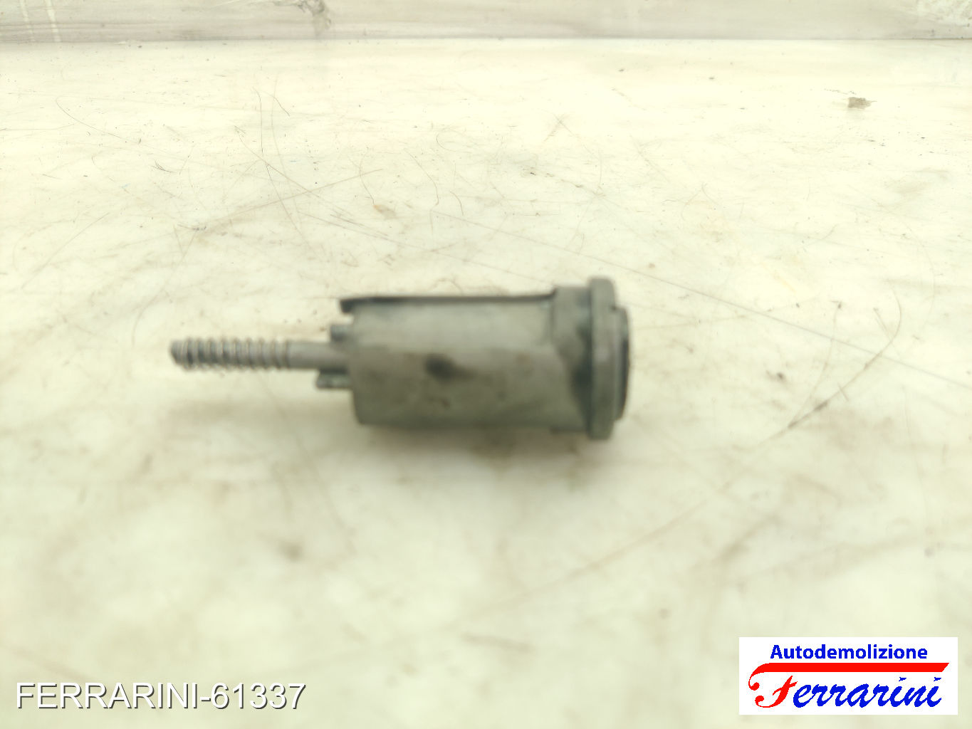 Frutto Serratura Sportello OPEL CORSA B S93 1993-2000 Sinistra 9115863, 913652 8