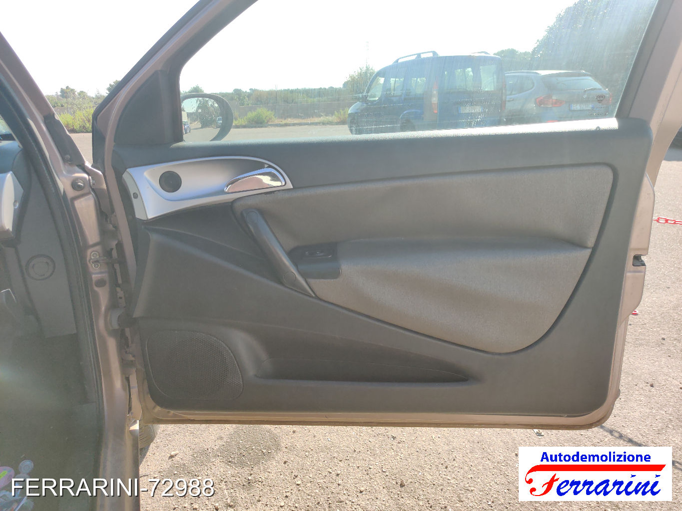 Lancia Ypsilon 8