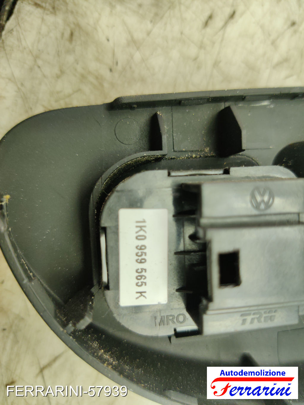 Pulsantiera Tastiera Alzavetro VW PASSAT VARIANT 3C5 2005-2009 sinistra, sx
