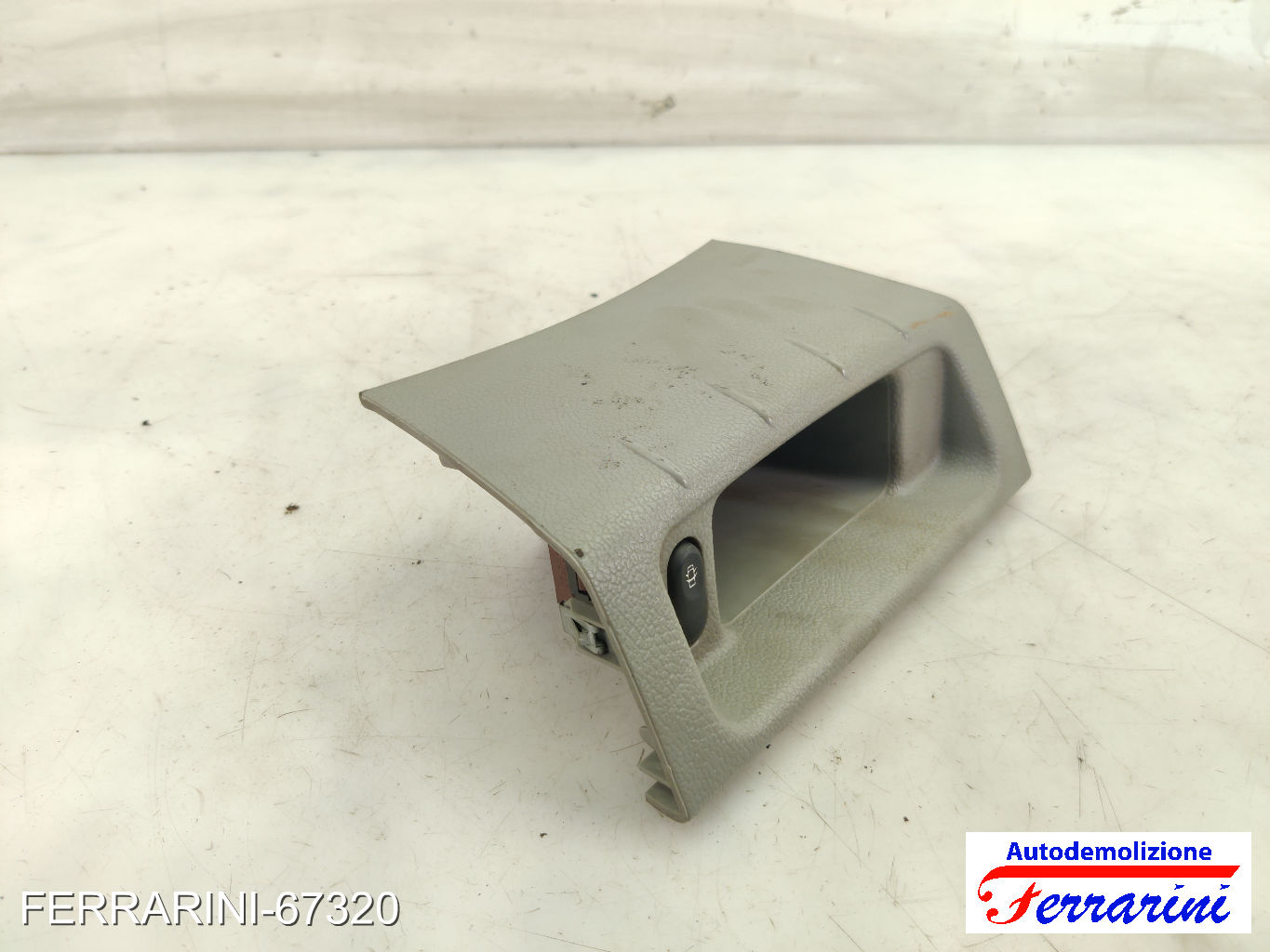 Vano portaoggetti centrale Consolle cruscotto RENAULT KANGOO KC0/1 2001-2007 9