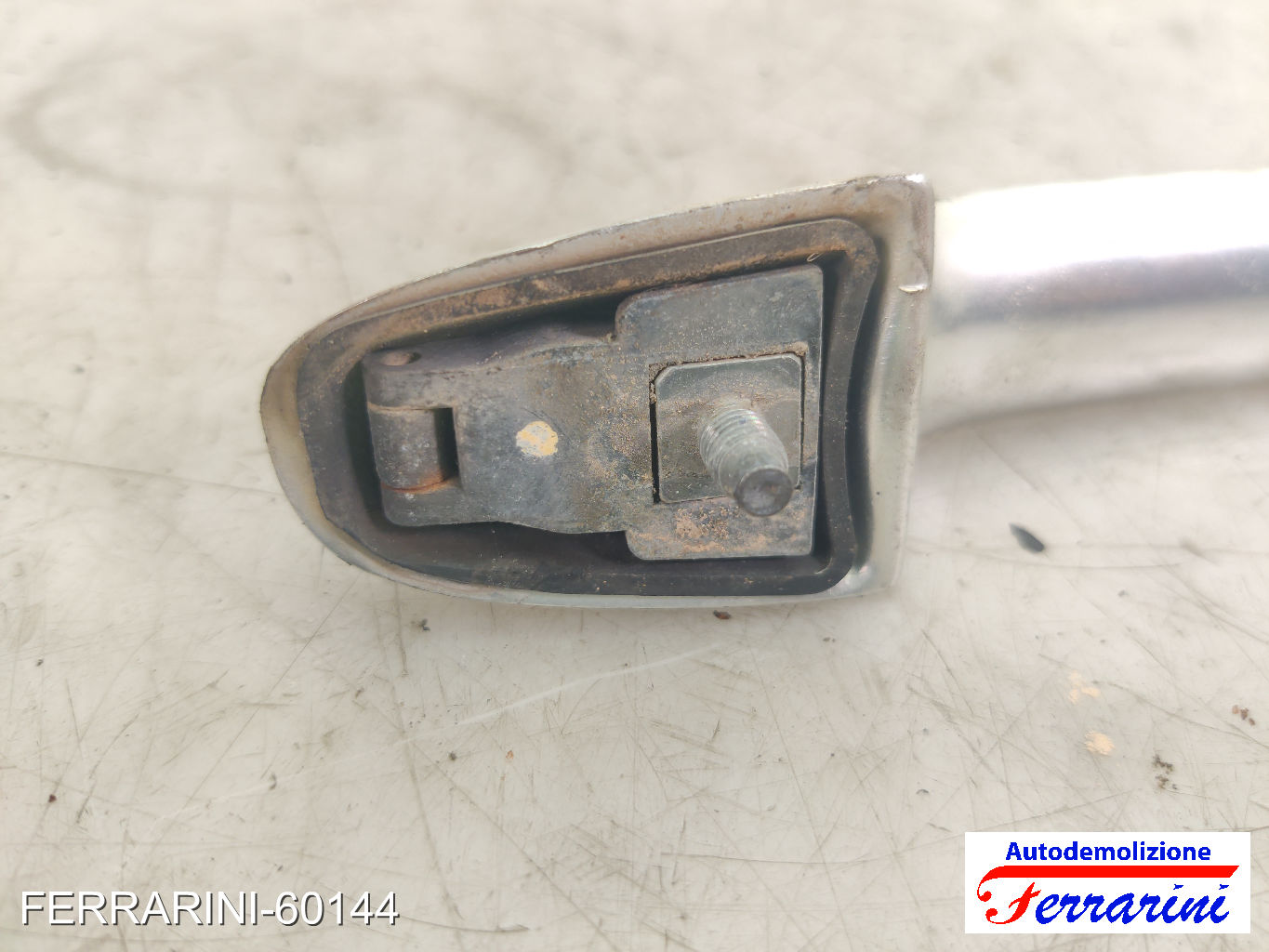 Maniglia Porta Esterna ALFA ROMEO 147 937 2001-2010 sinistra, sx, frontale