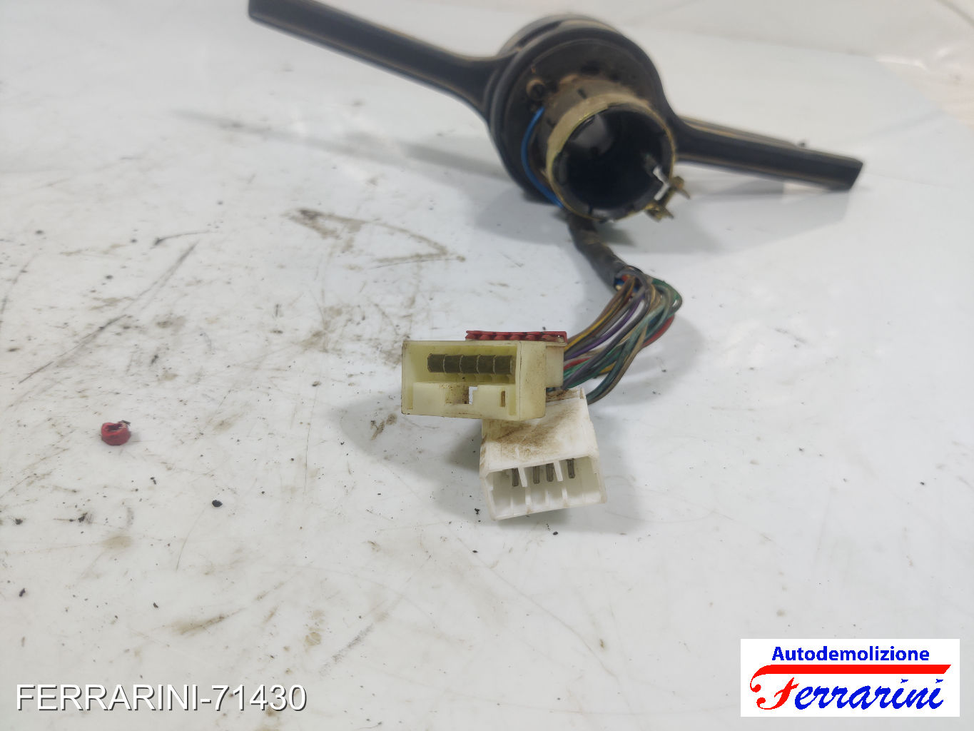 Devioluci FIAT PANDA 141 1992-1996 716662080, 181117880, 182904480 7