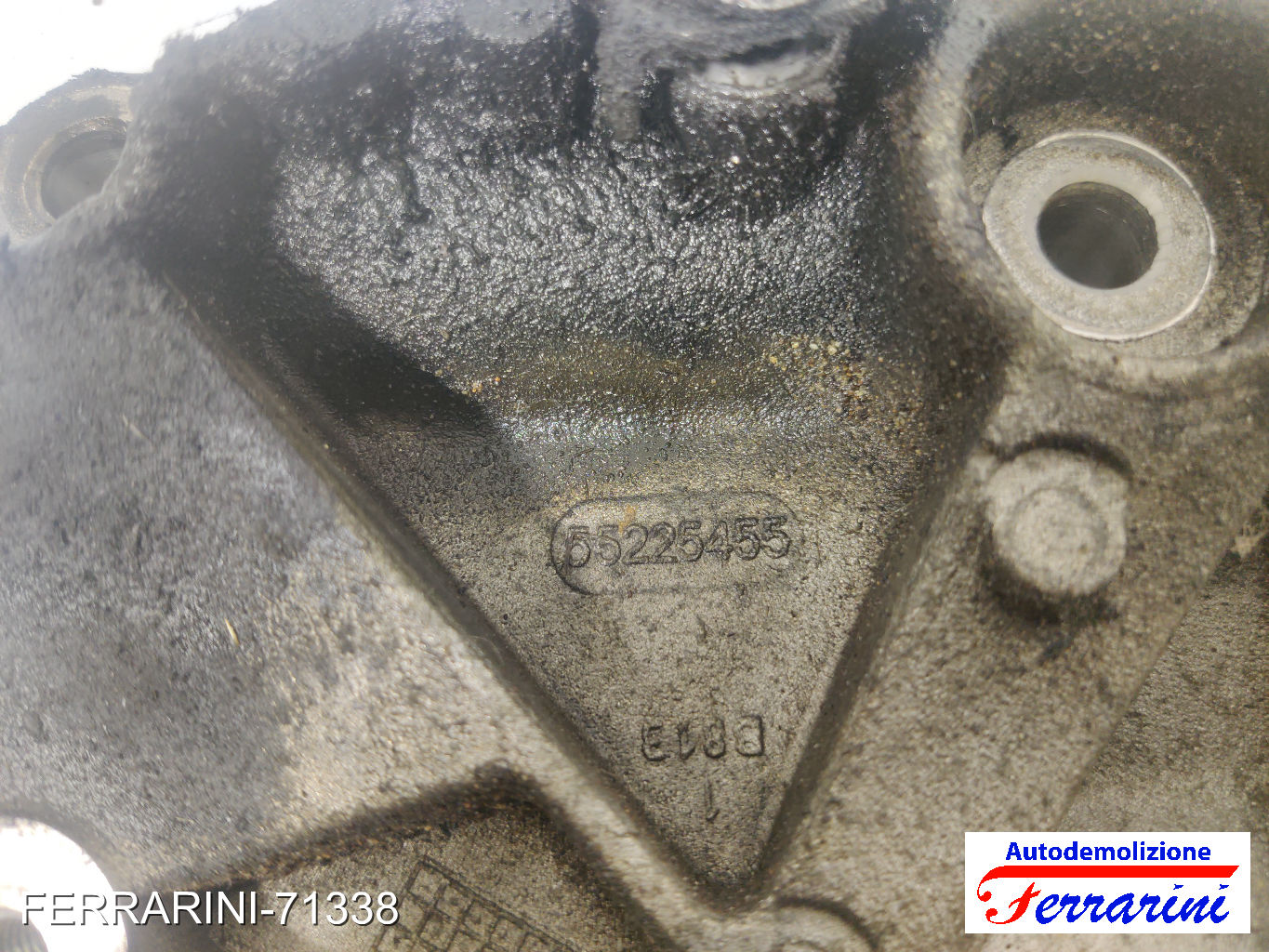 supporto alternatore 940A3000 ALFA ROMEO GIULIETTA 940 1.6 JTDM 2010-2016
