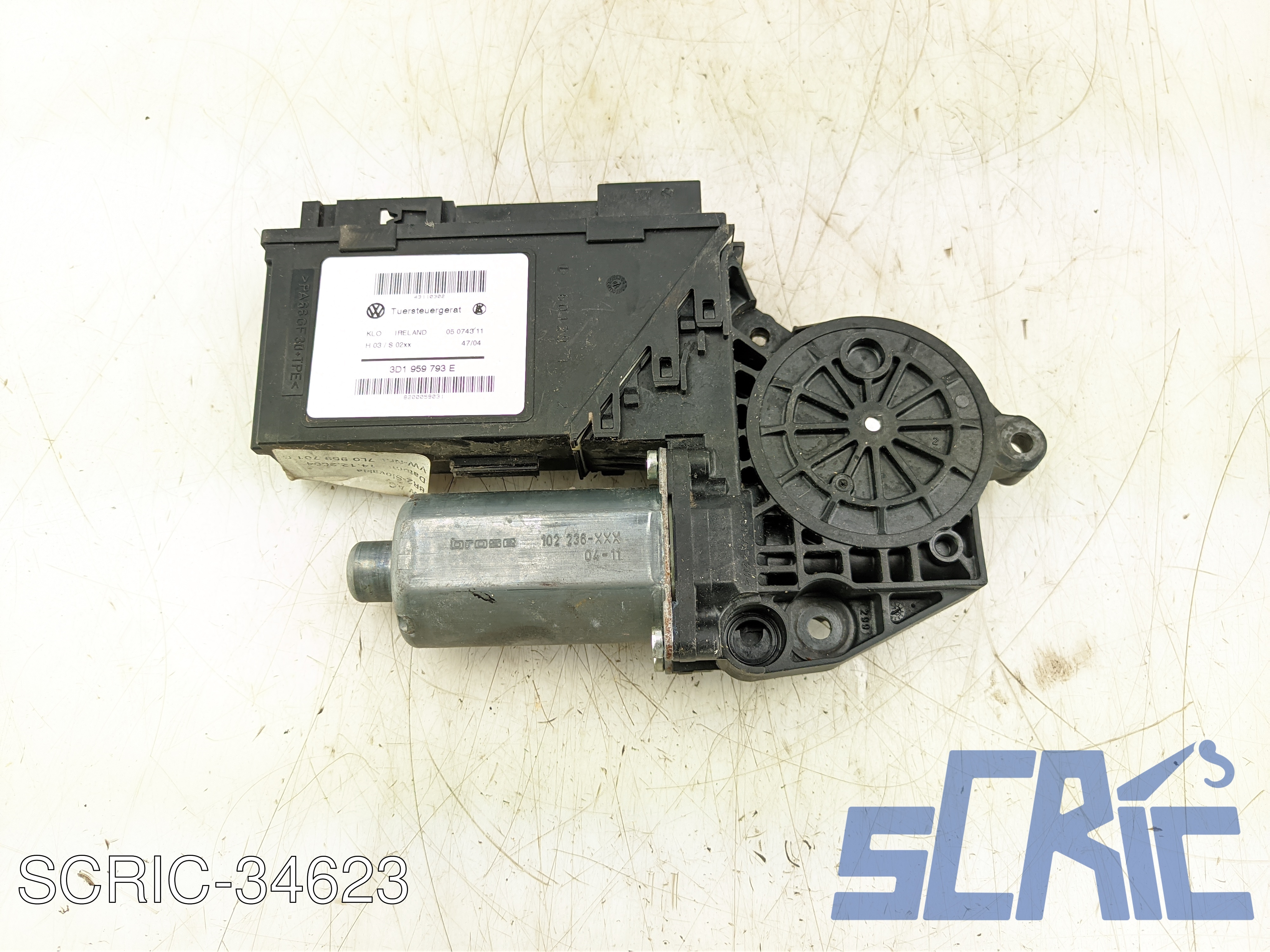 Motorino Alzavetro VW TOUAREG 7L6, 7L7, 7LA 2.5 R5 TDI 2003-2010 8200059031